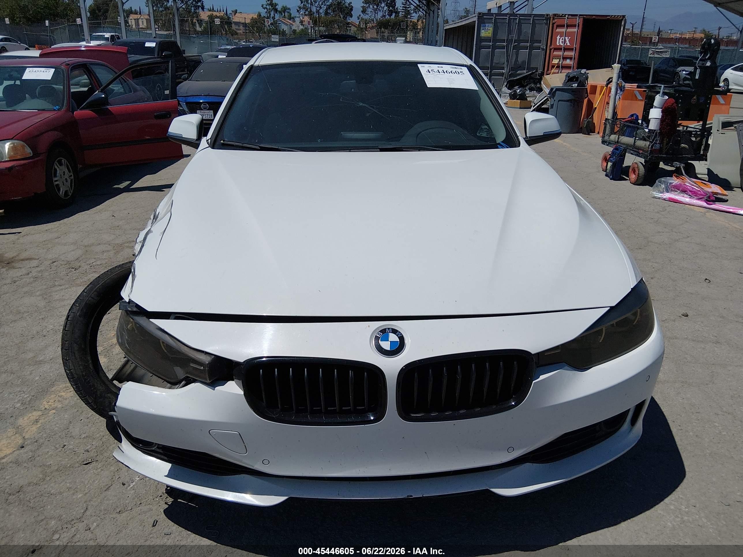 2014 Bmw 328i   White vin: WBA3C1C51EK107861