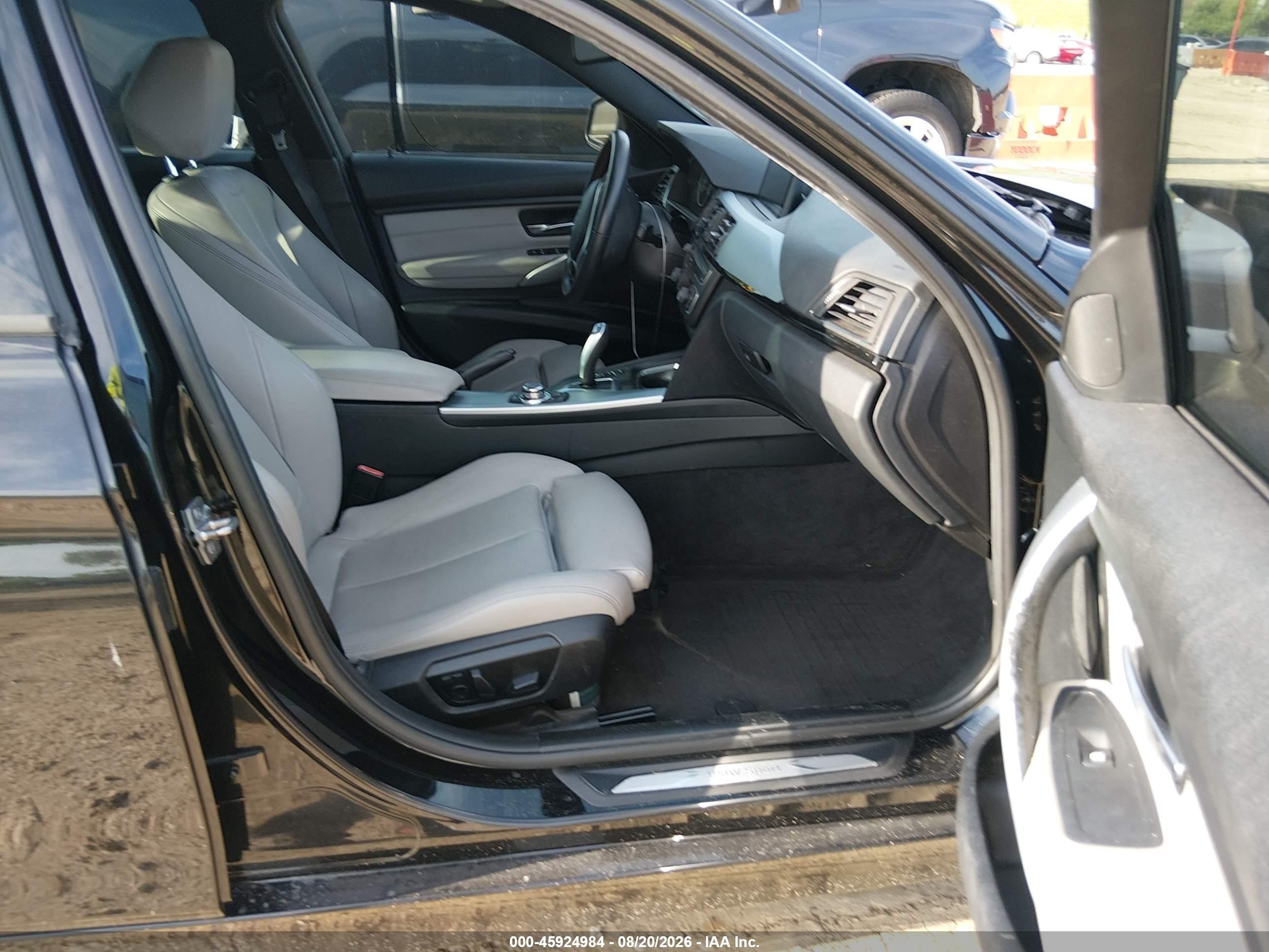 2013 Bmw 328i   Black vin: WBA3C1C52DF438424