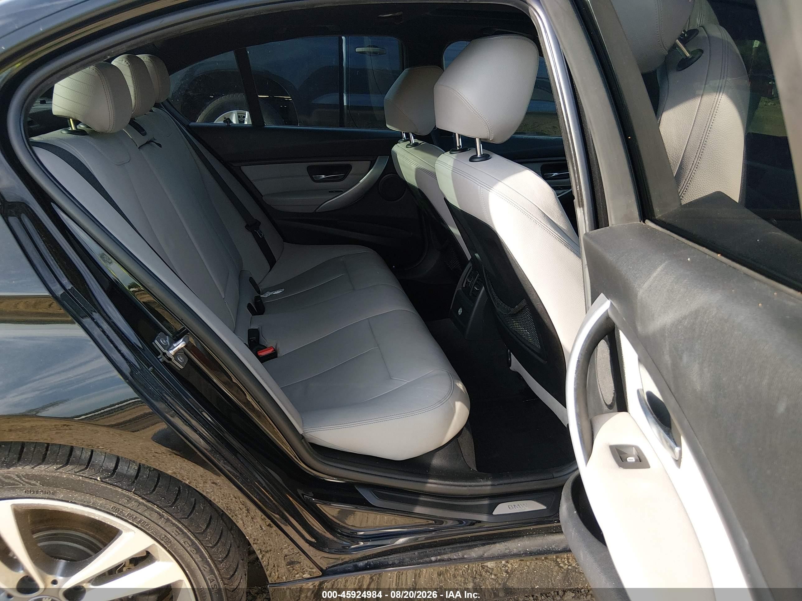 2013 Bmw 328i   Black vin: WBA3C1C52DF438424