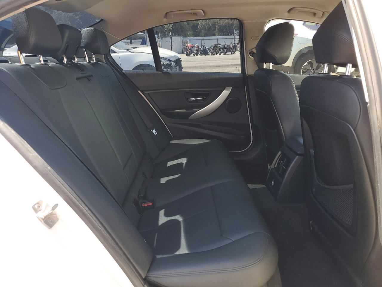 2013 Bmw 328 I Sulev White vin: WBA3C1C52DF438696