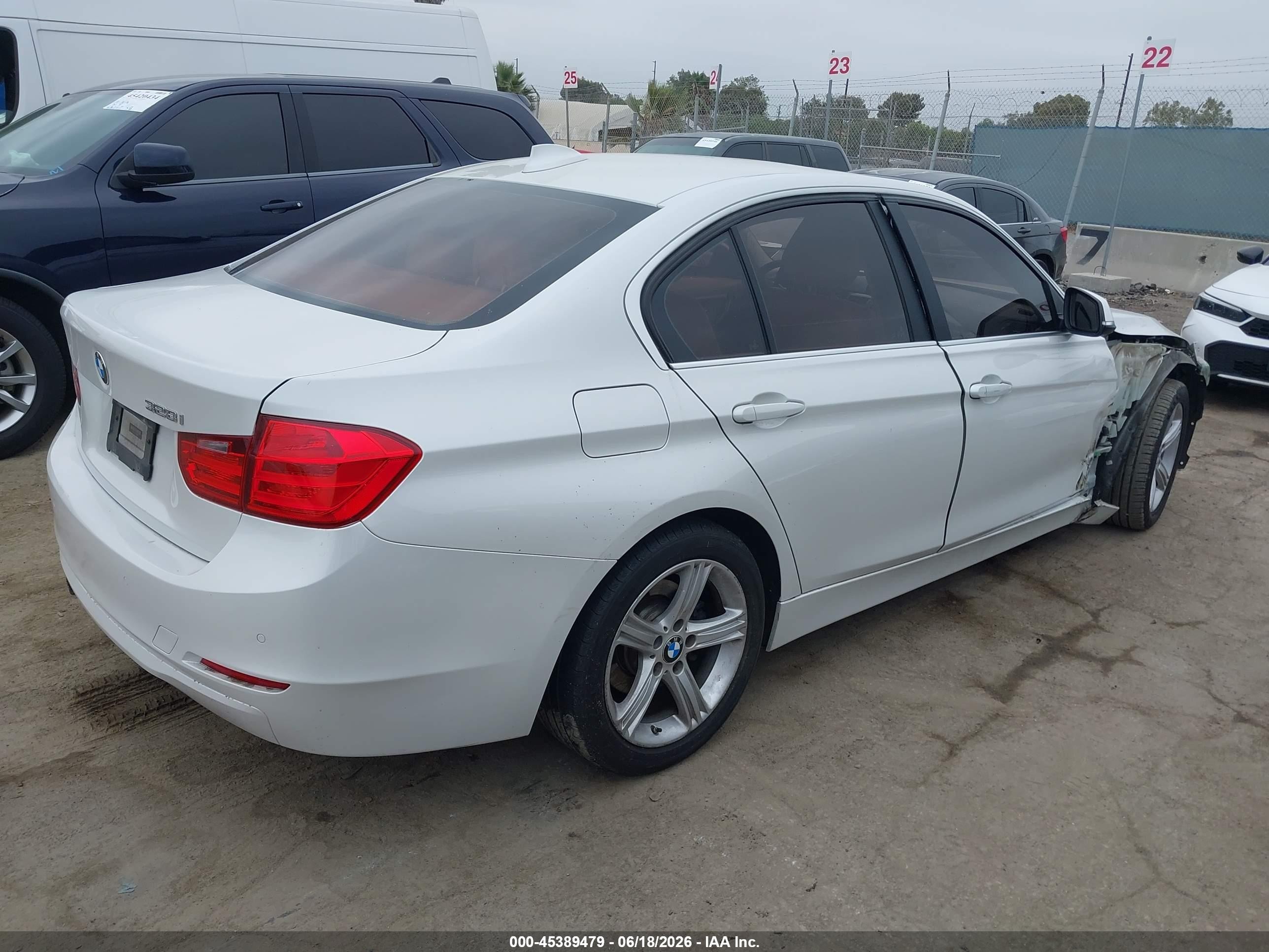 2015 Bmw 328i   White vin: WBA3C1C52FP851084