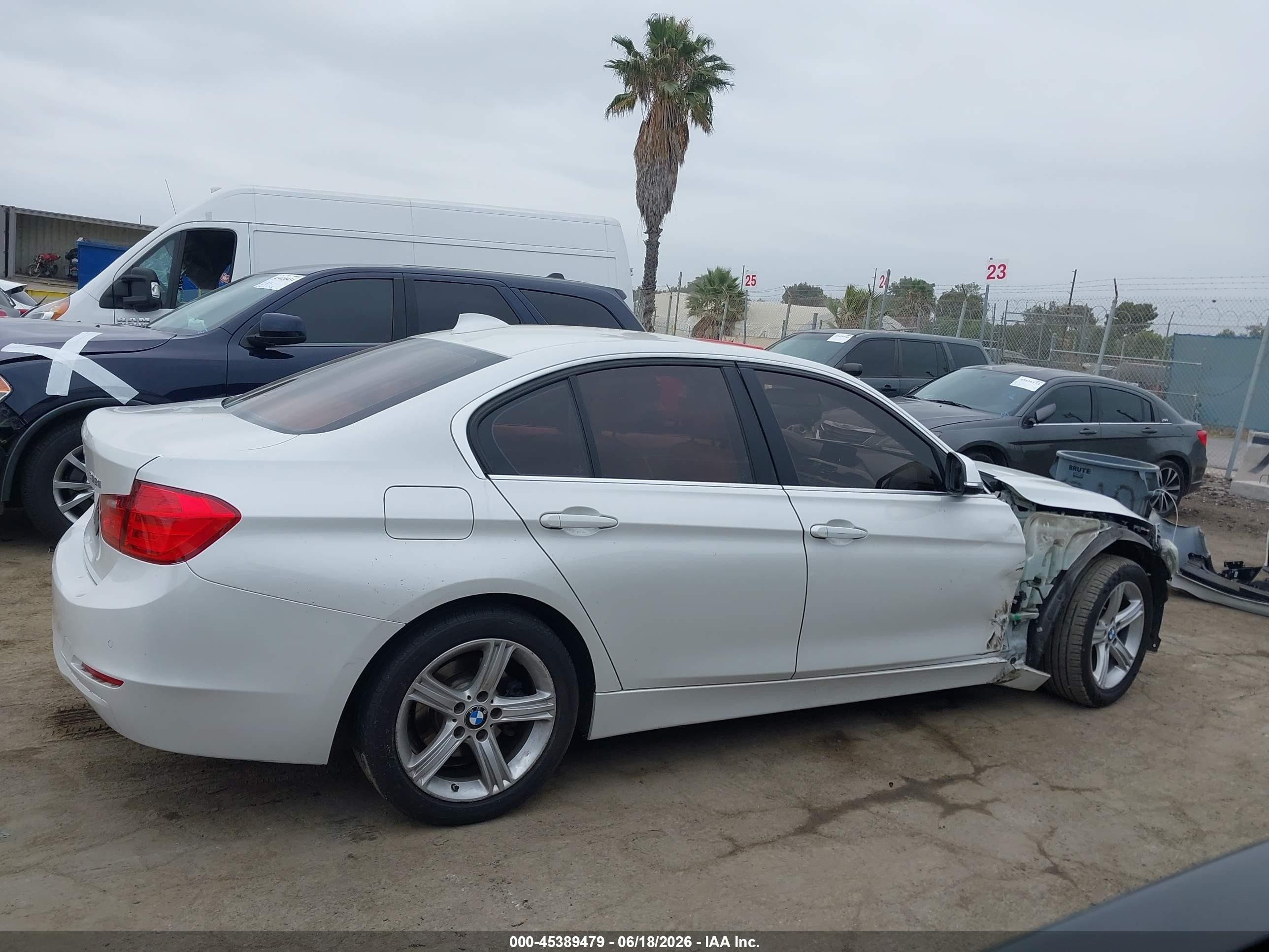2015 Bmw 328i   White vin: WBA3C1C52FP851084