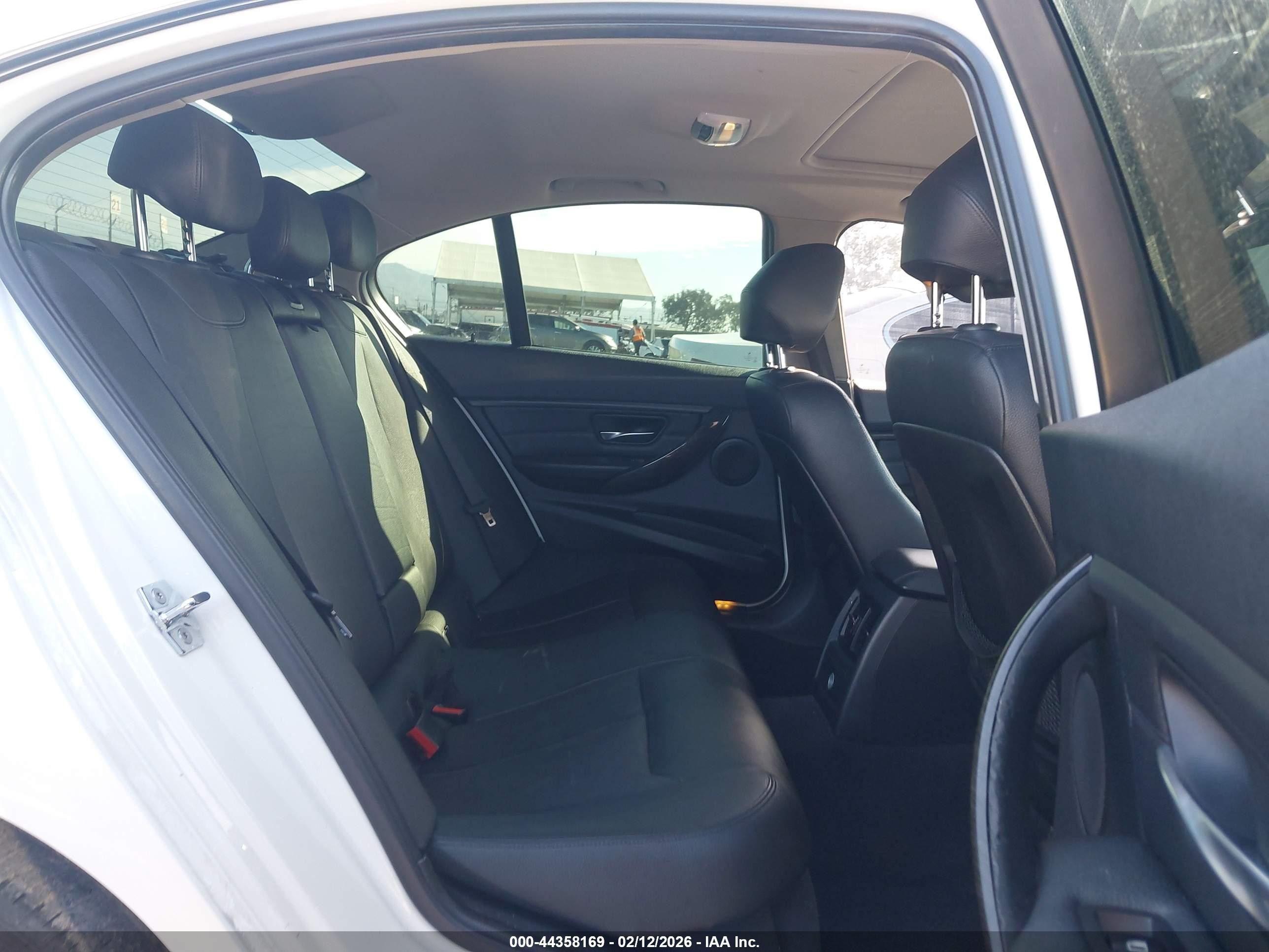 2012 Bmw 328i   White vin: WBA3C1C53CF430878