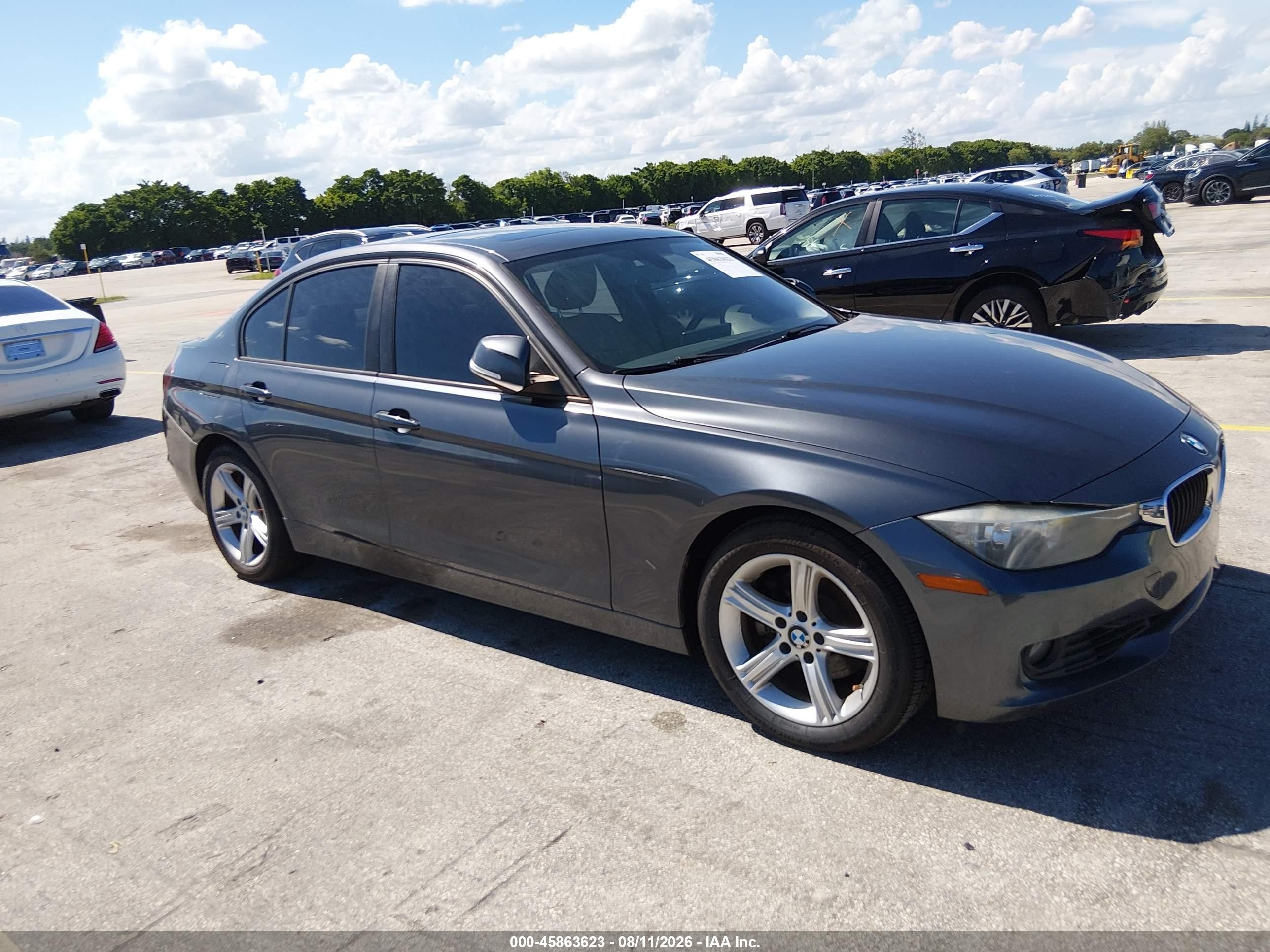 2013 Bmw 328i   Gray vin: WBA3C1C53DF442725