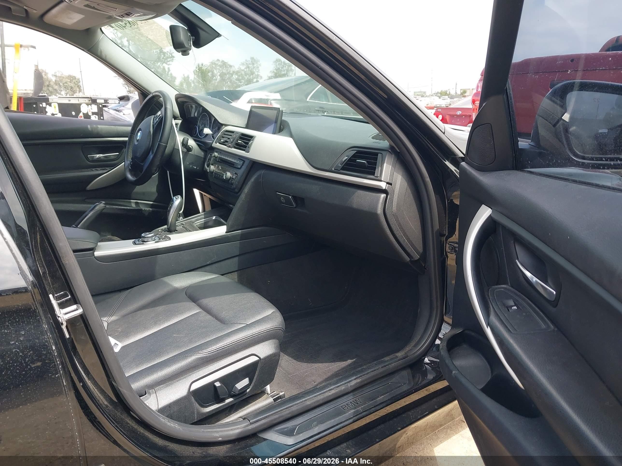 2013 Bmw 328i   Black vin: WBA3C1C53DF444619