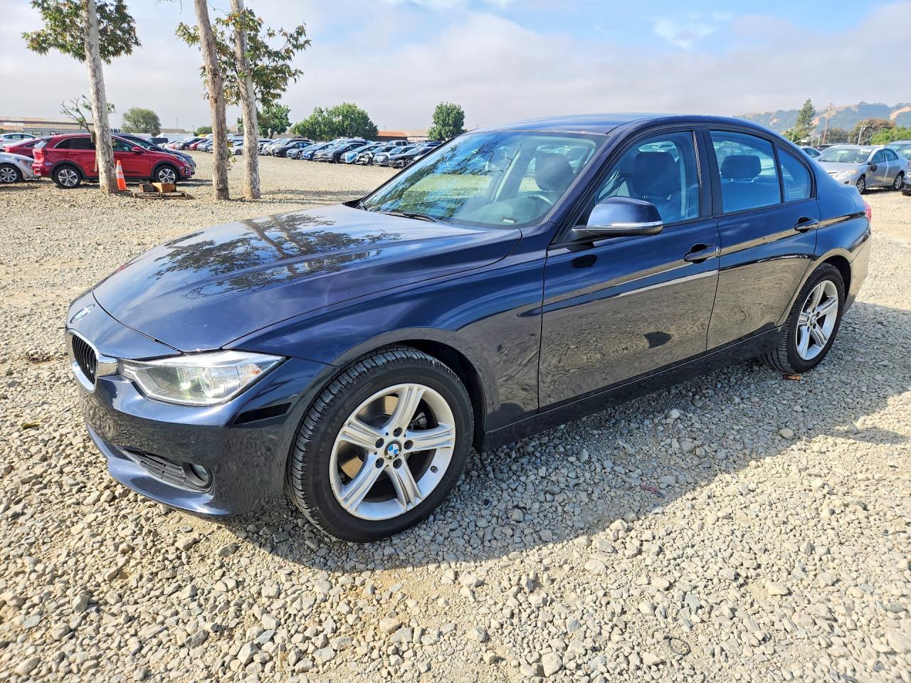 2015 Bmw 328 I Sulev Blue vin: WBA3C1C53FK124551
