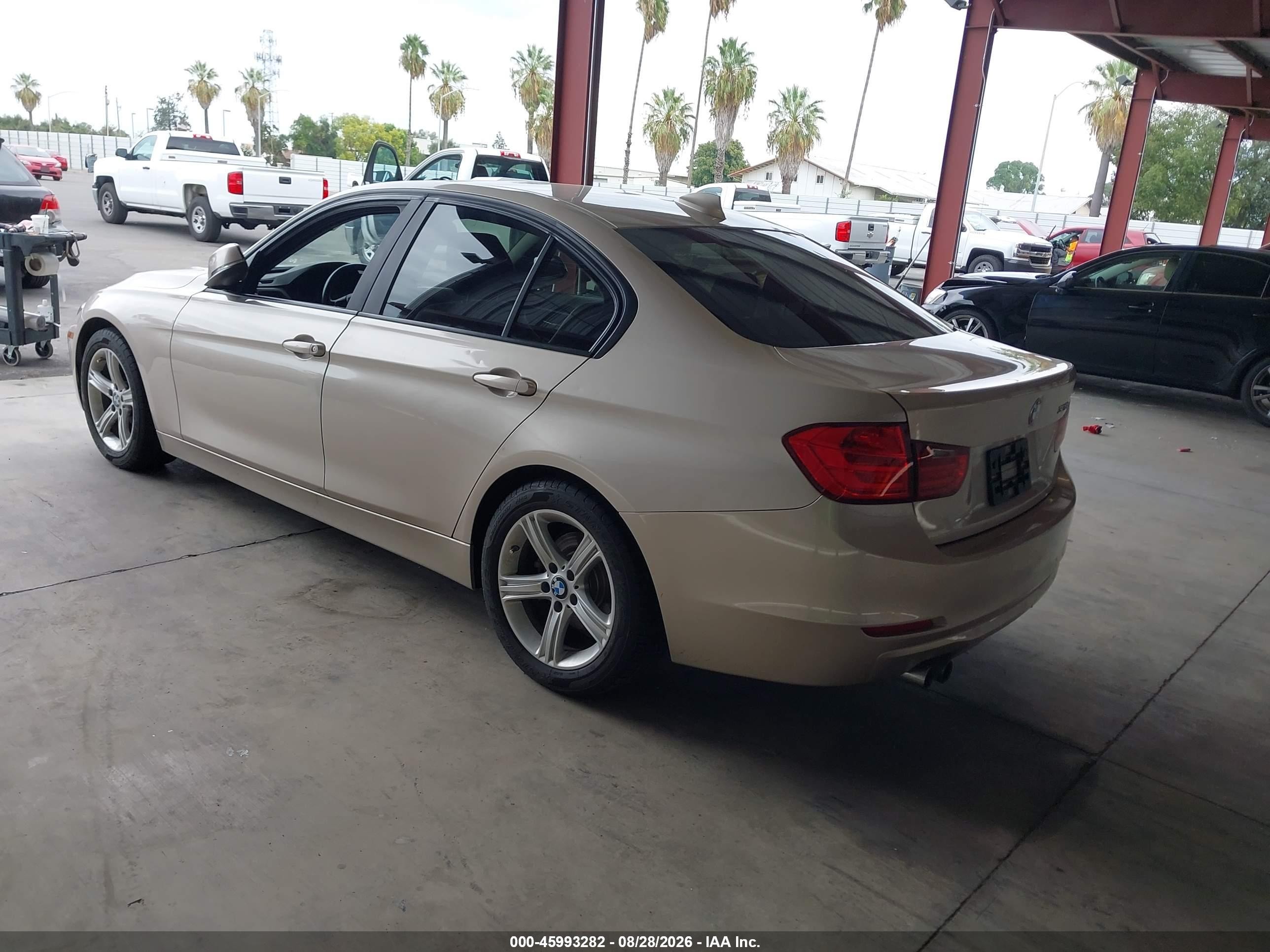 2013 Bmw 328i   Gold vin: WBA3C1C54DF438182