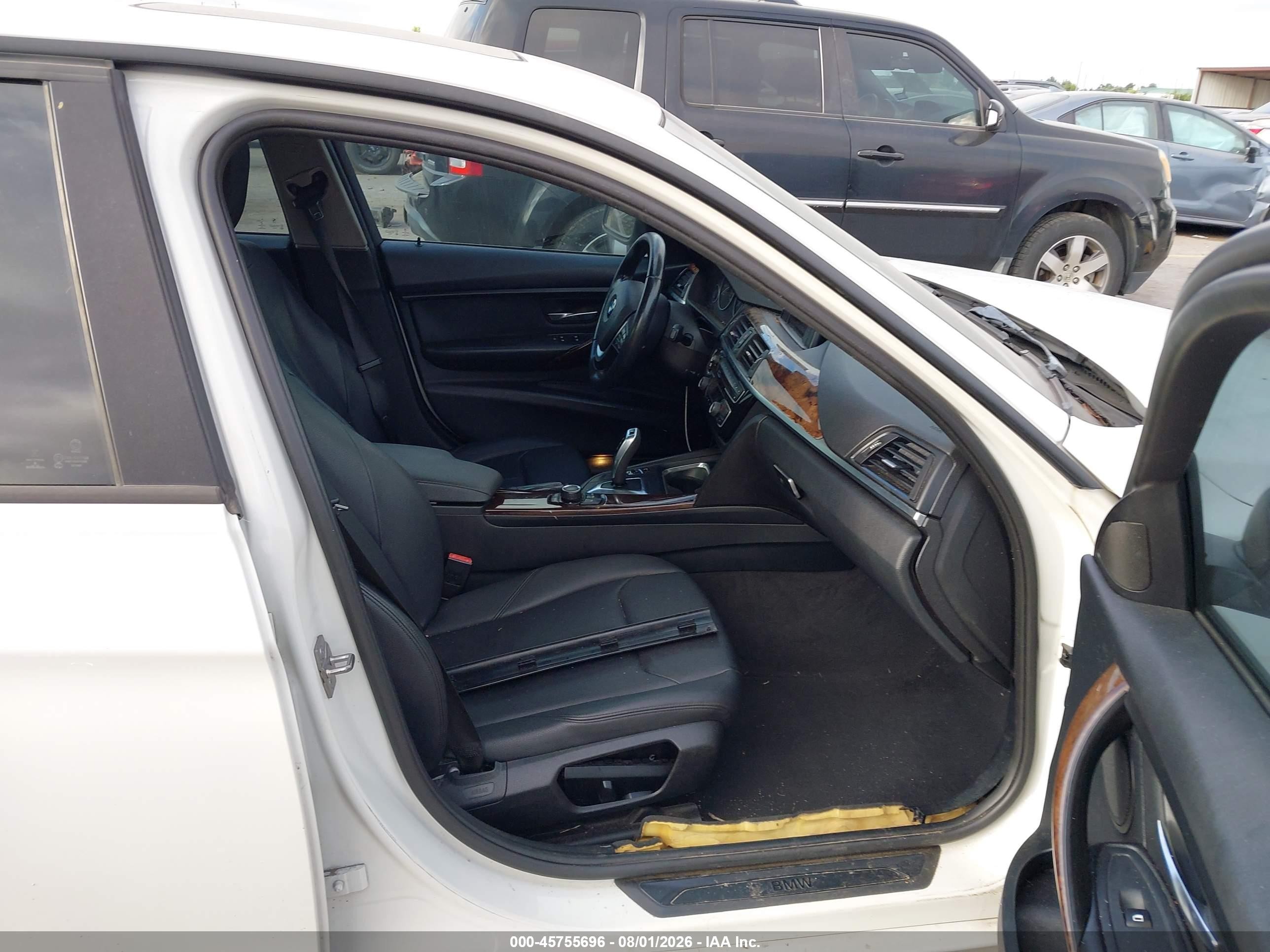 2014 Bmw 328i   White vin: WBA3C1C54EK116781