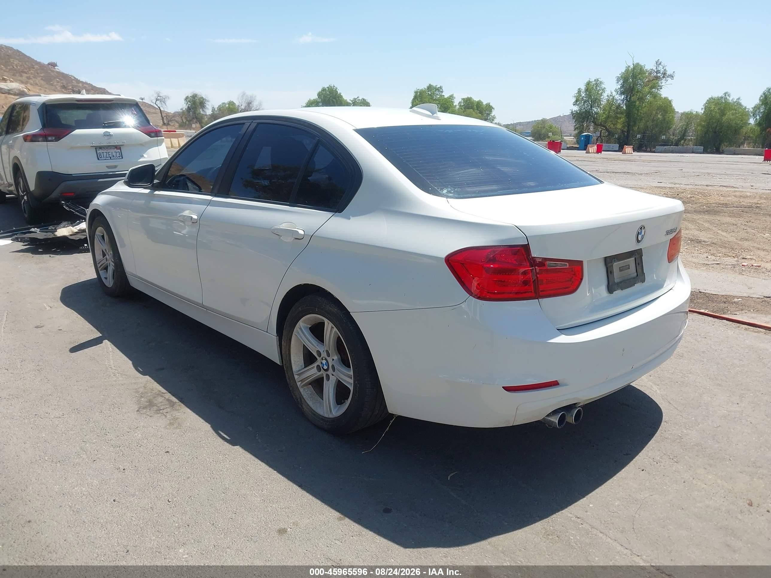 2015 Bmw 328i   White vin: WBA3C1C54FK122484