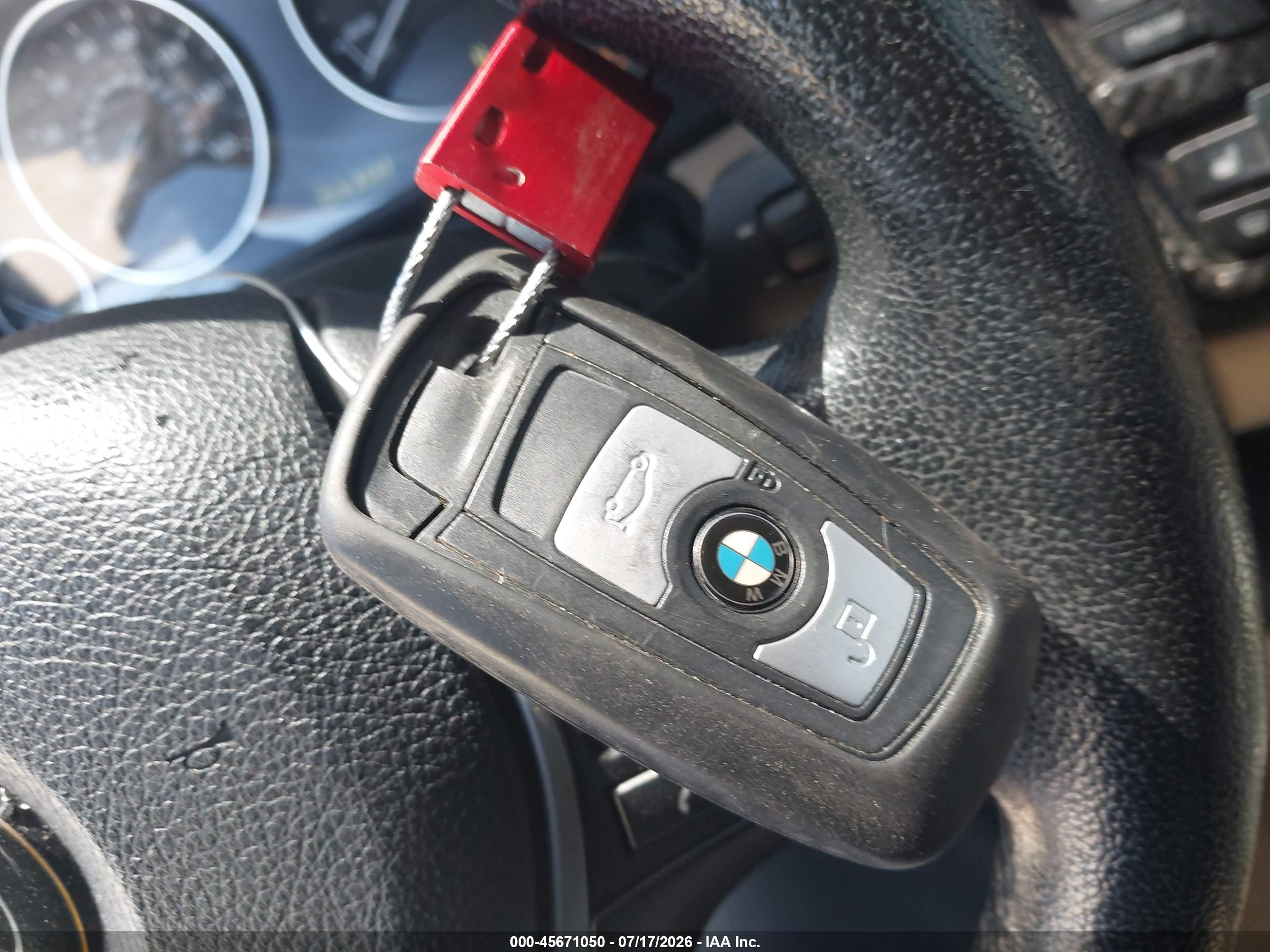 2014 Bmw 328i   Зеленый vin: WBA3C1C55EK115543