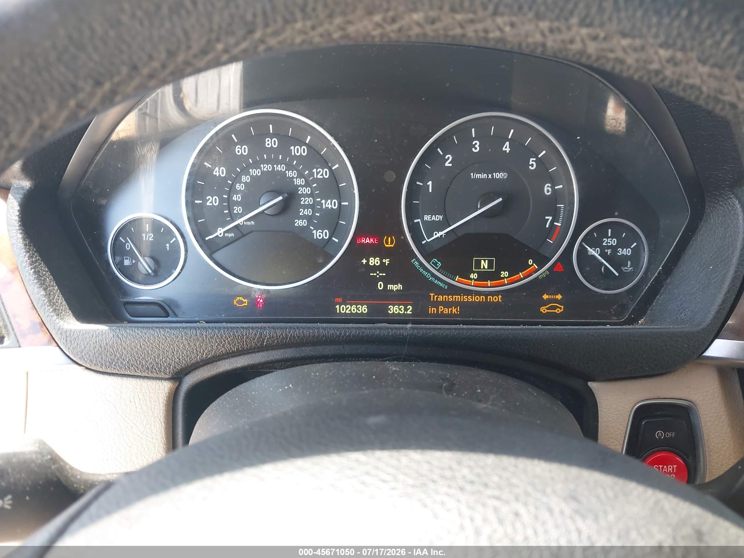2014 Bmw 328i   Зеленый vin: WBA3C1C55EK115543