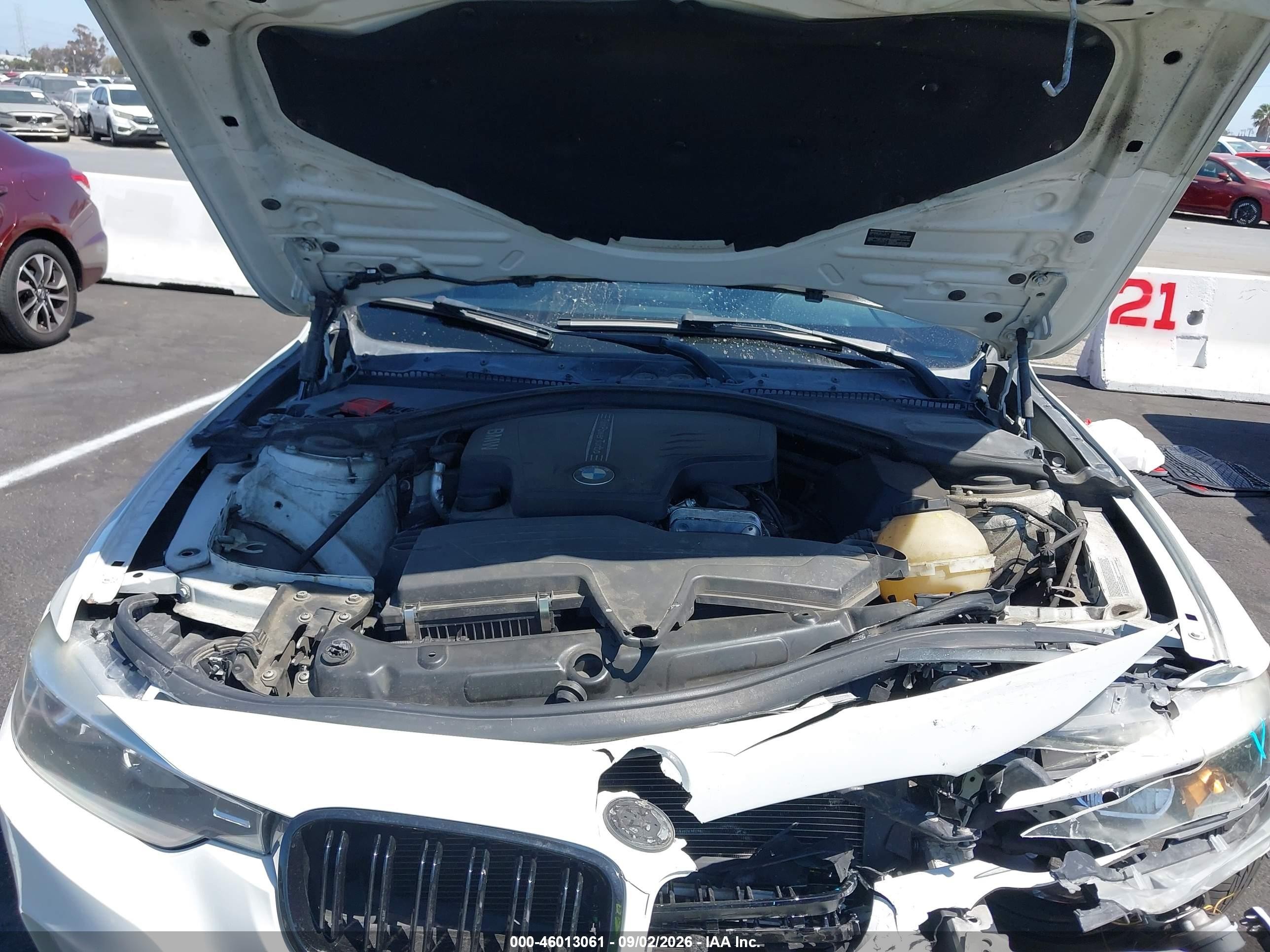 2014 Bmw 328i   White vin: WBA3C1C55EK116434
