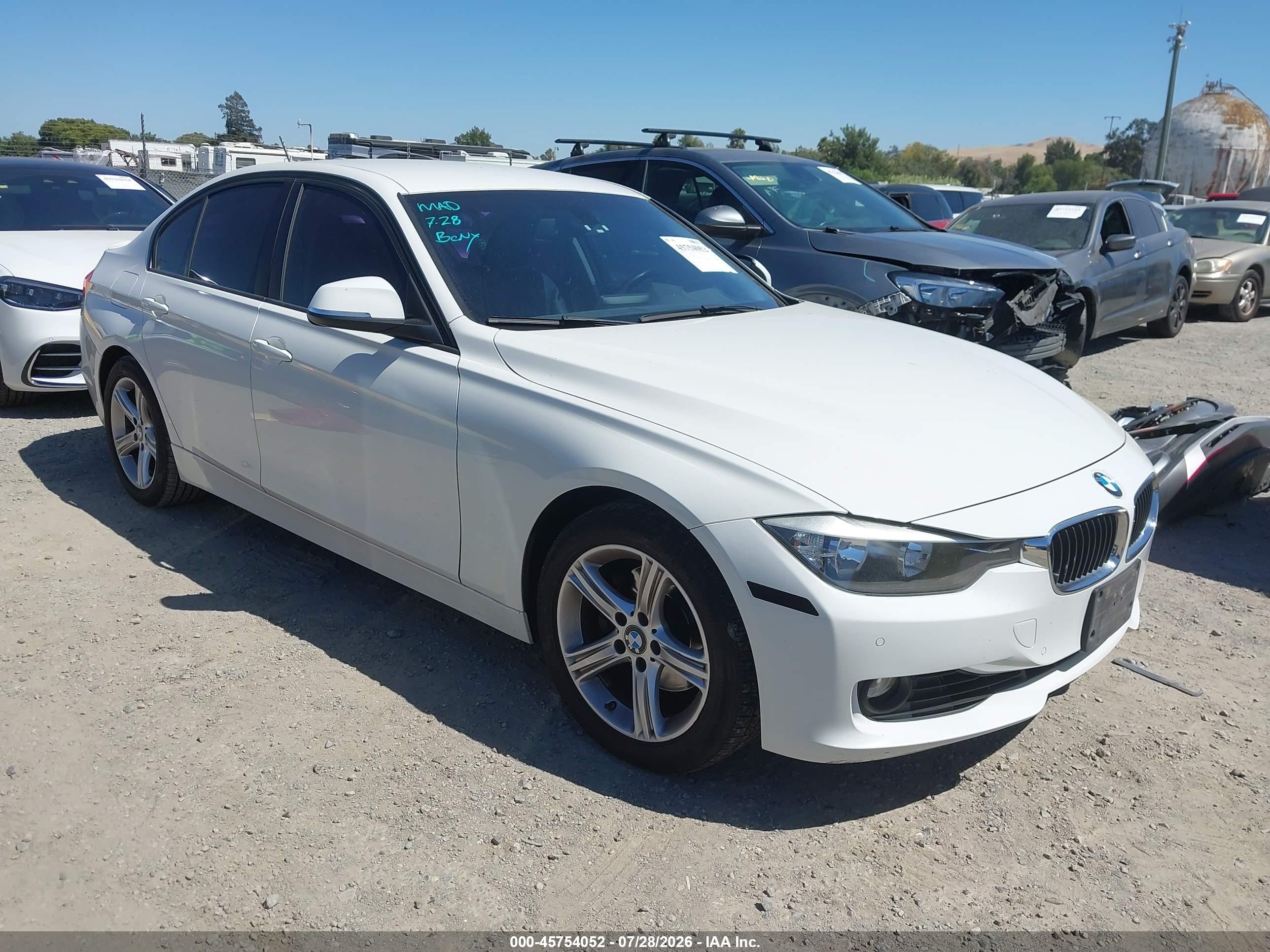 2015 Bmw 328i   White vin: WBA3C1C55FK121828