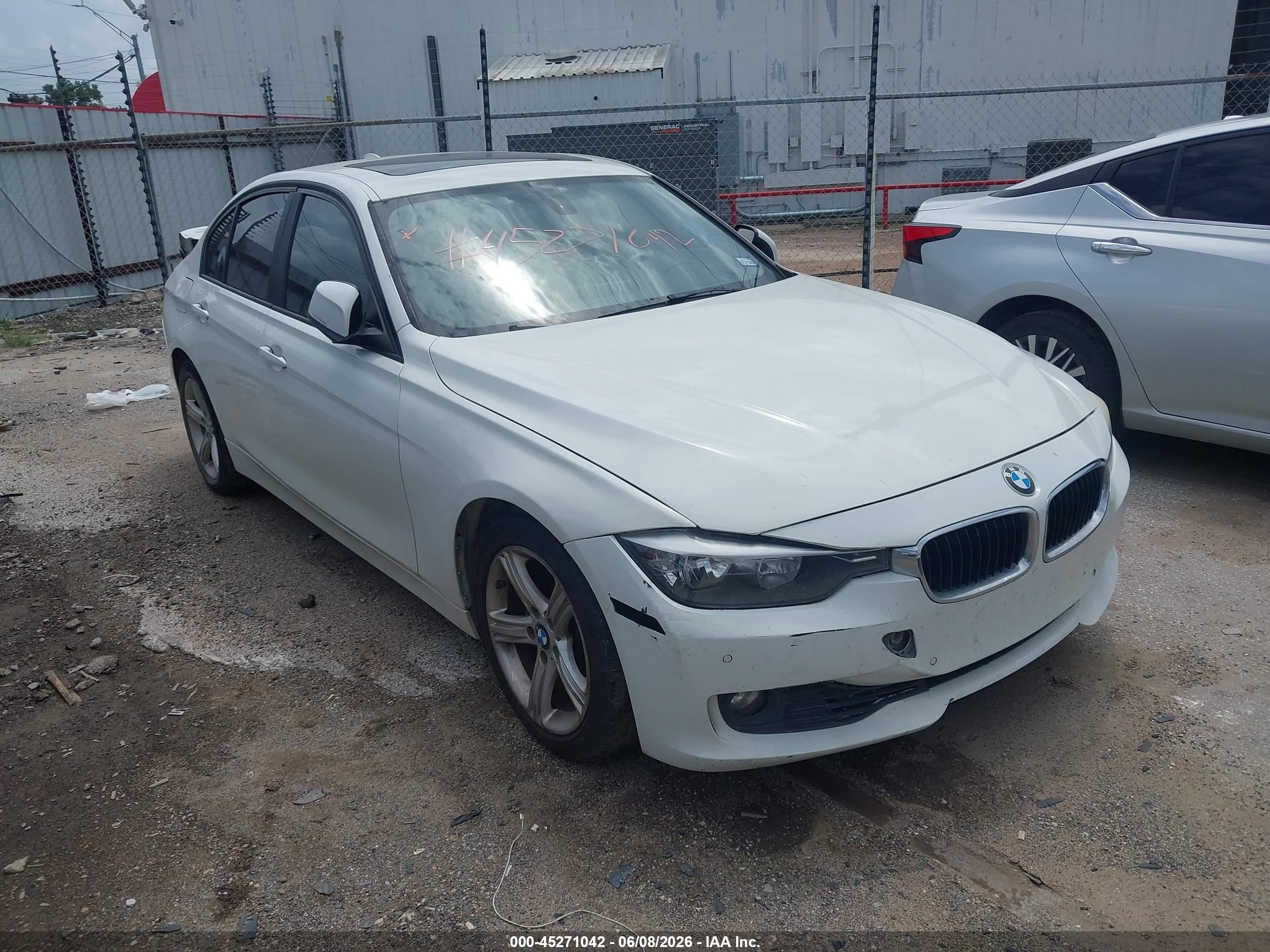 2012 Bmw 328i   White vin: WBA3C1C56CF430941