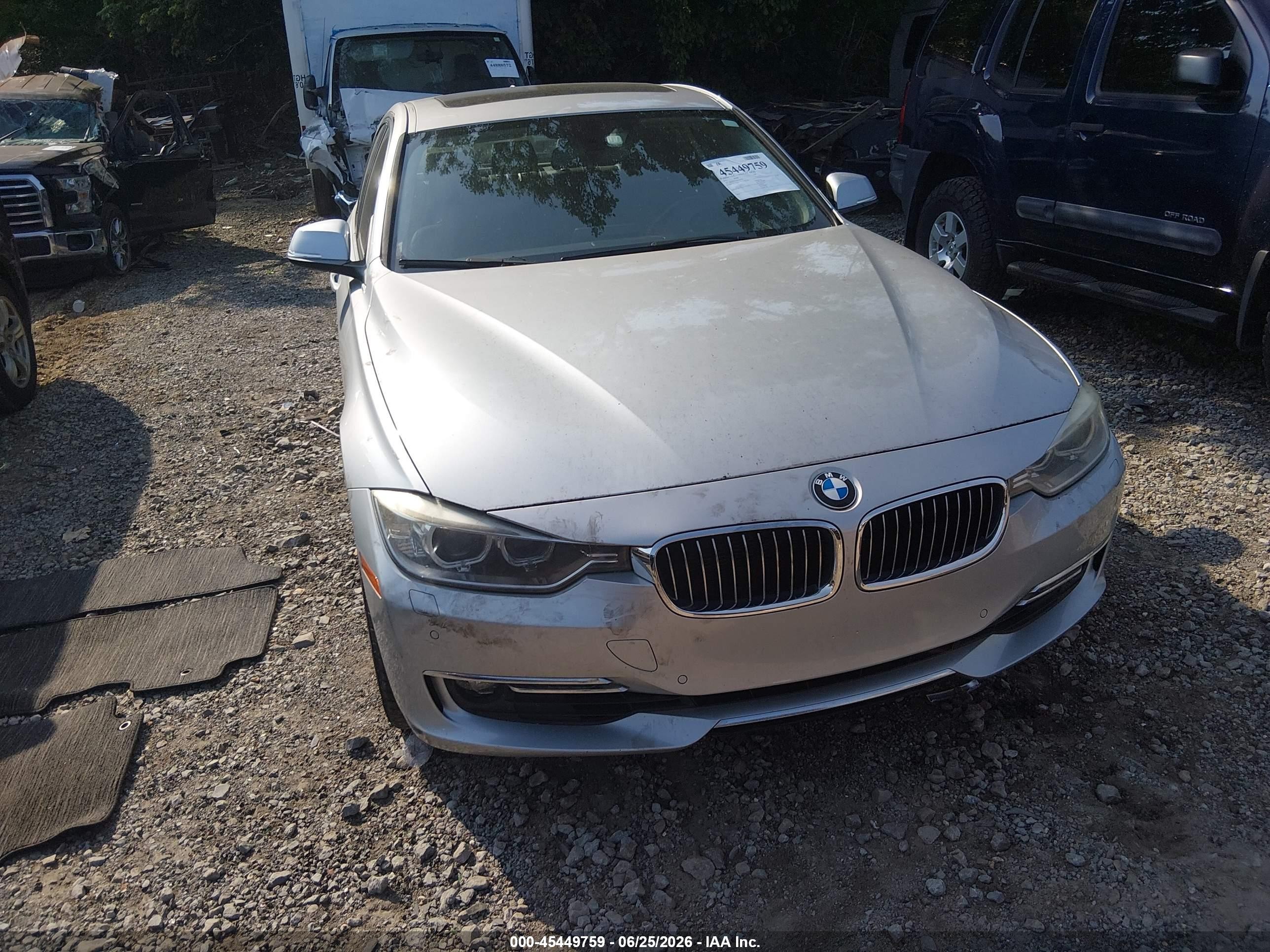 2013 Bmw 328i   Silver vin: WBA3C1C56DF443559