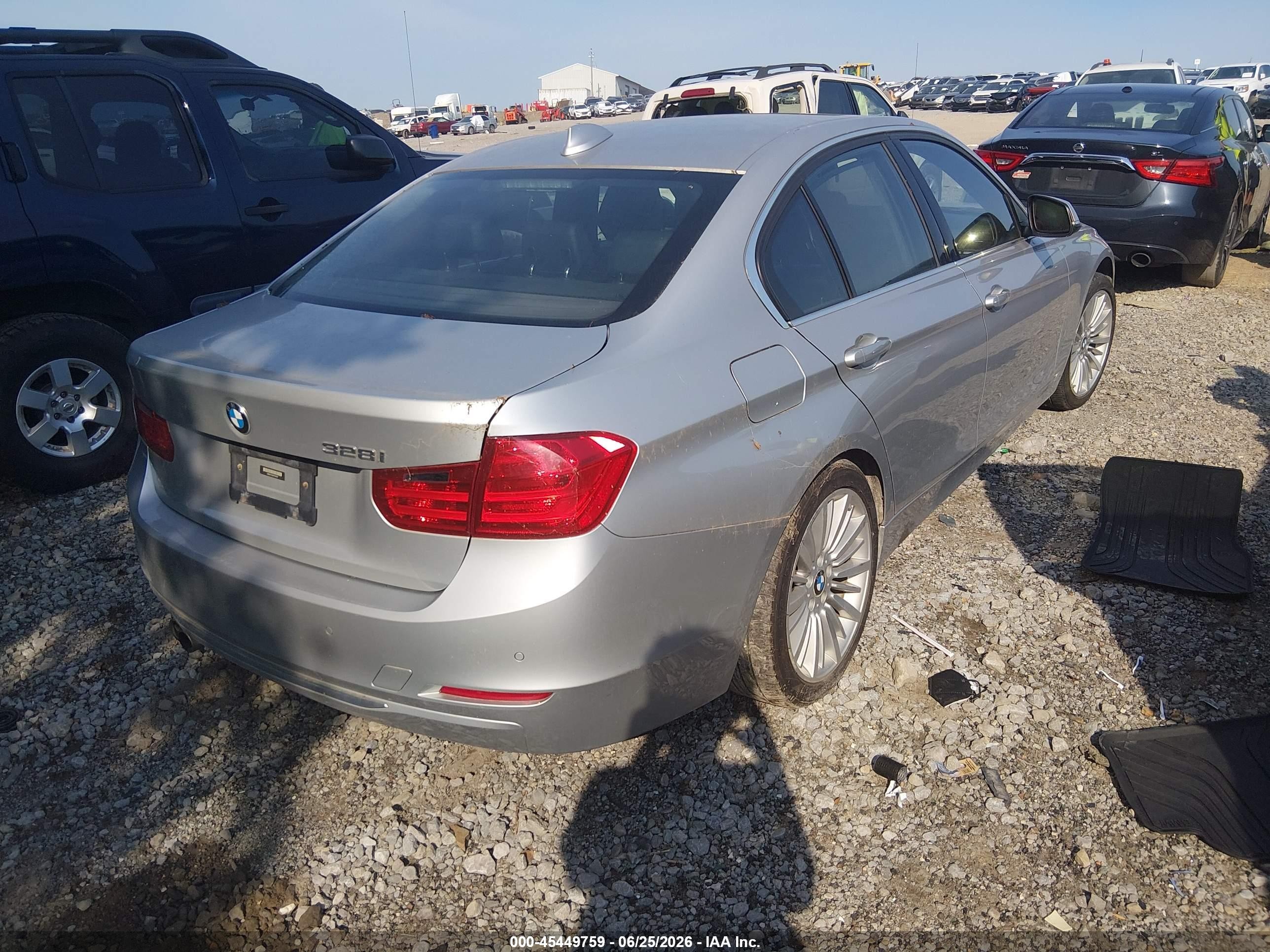 2013 Bmw 328i   Silver vin: WBA3C1C56DF443559