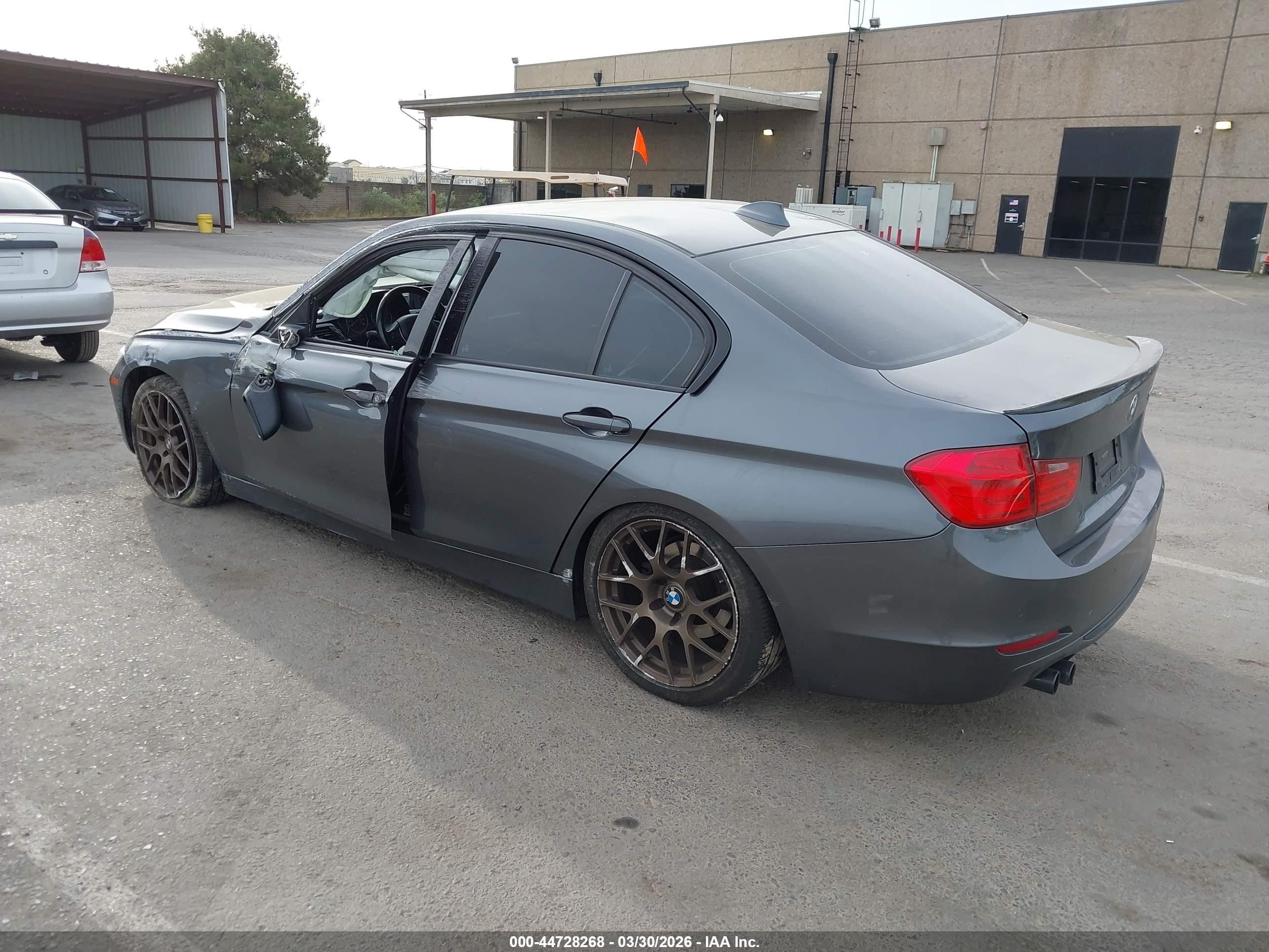 2014 Bmw 328i   Gray vin: WBA3C1C56EK109332