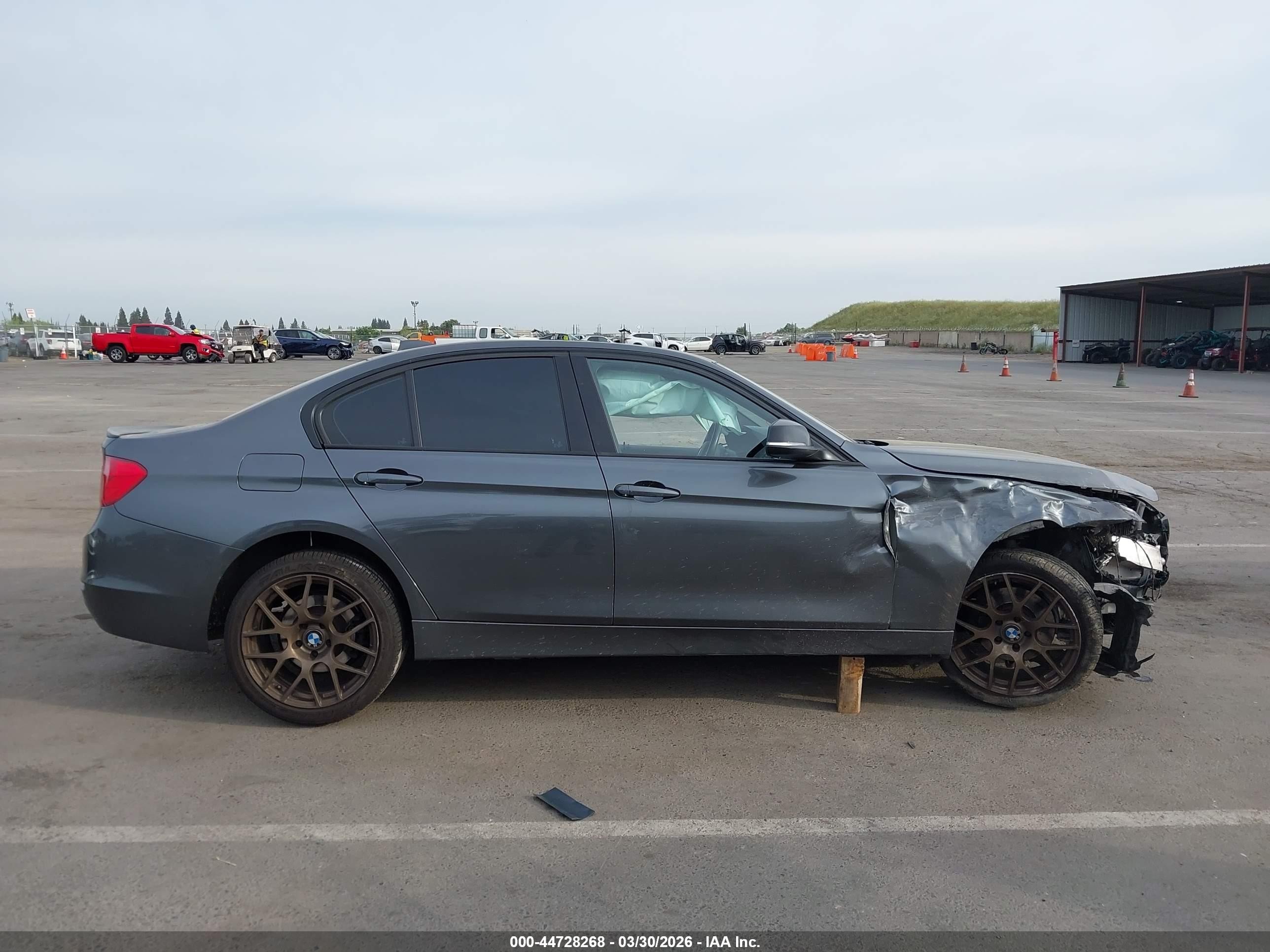 2014 Bmw 328i   Gray vin: WBA3C1C56EK109332