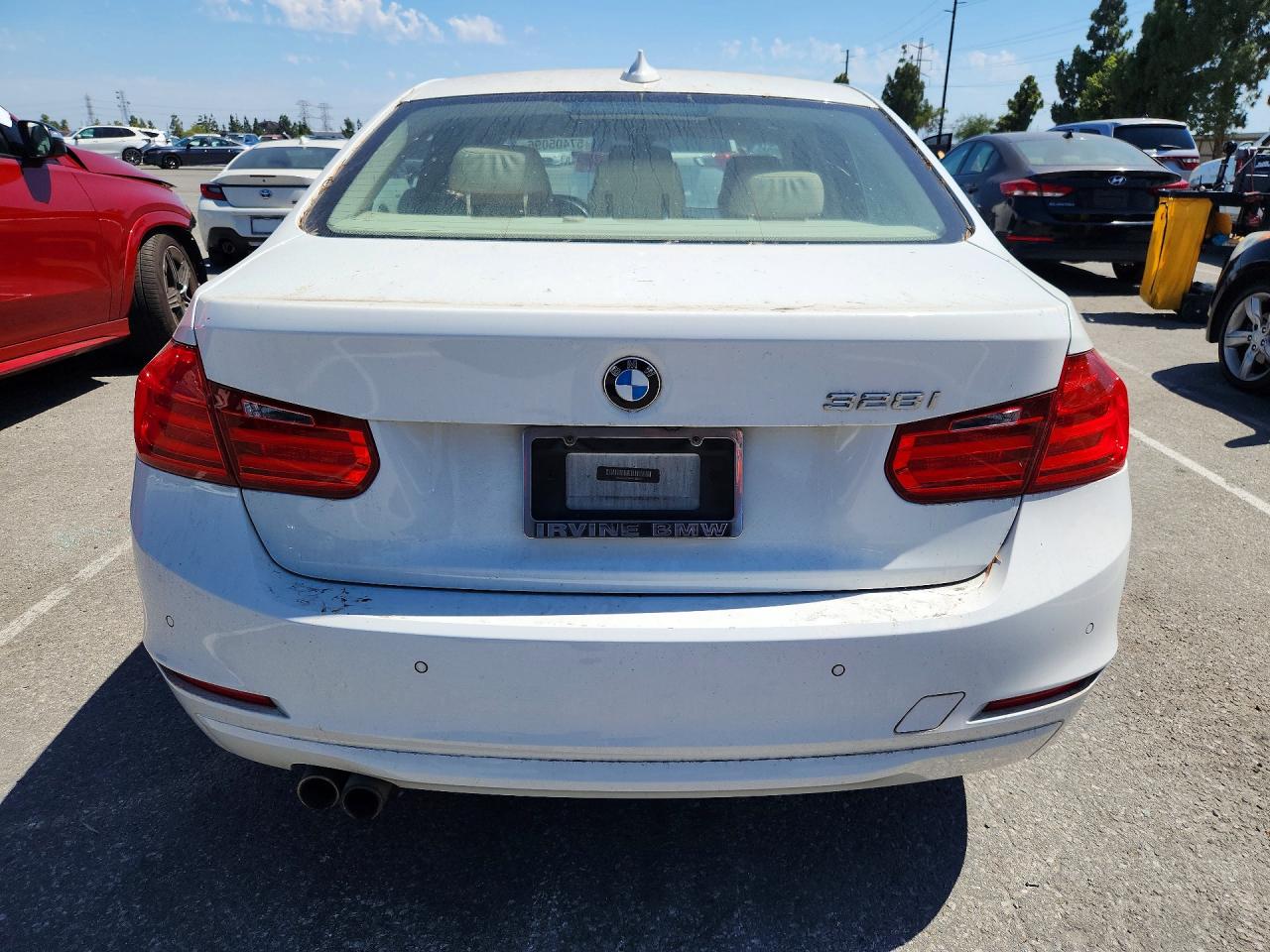 2015 Bmw 3 Series 320i Xdrive White vin: WBA3C1C56FK122549