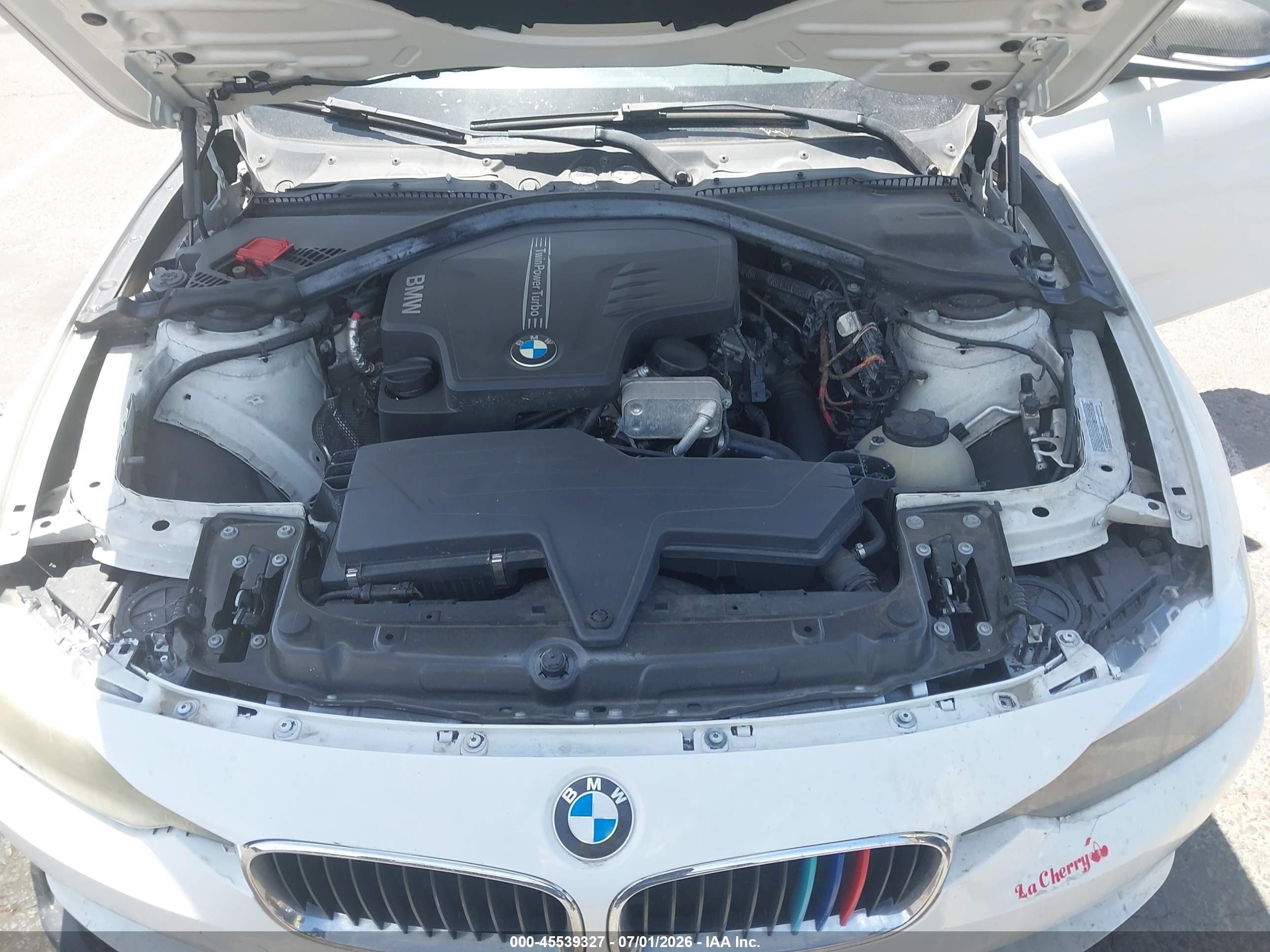 2013 Bmw 328i   Белый vin: WBA3C1C57DF440489