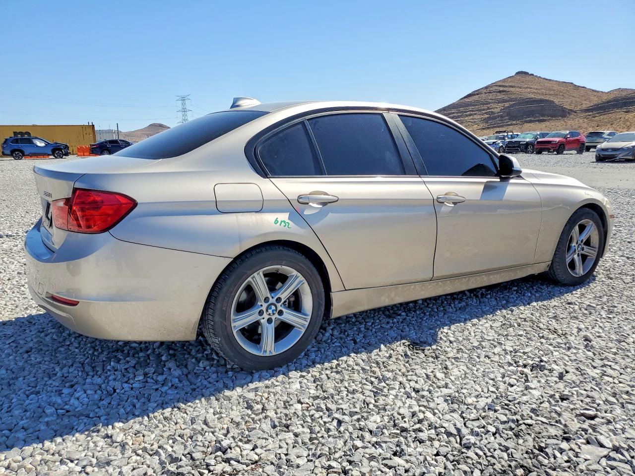 2013 Bmw 328 I Sulev Gold vin: WBA3C1C57DF444994