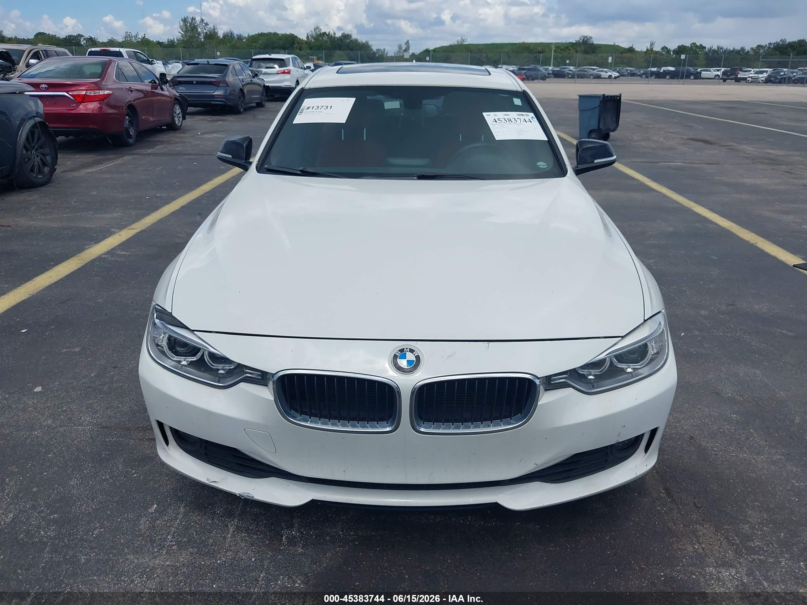 2014 Bmw 328i Белый vin: WBA3C1C57EK107105