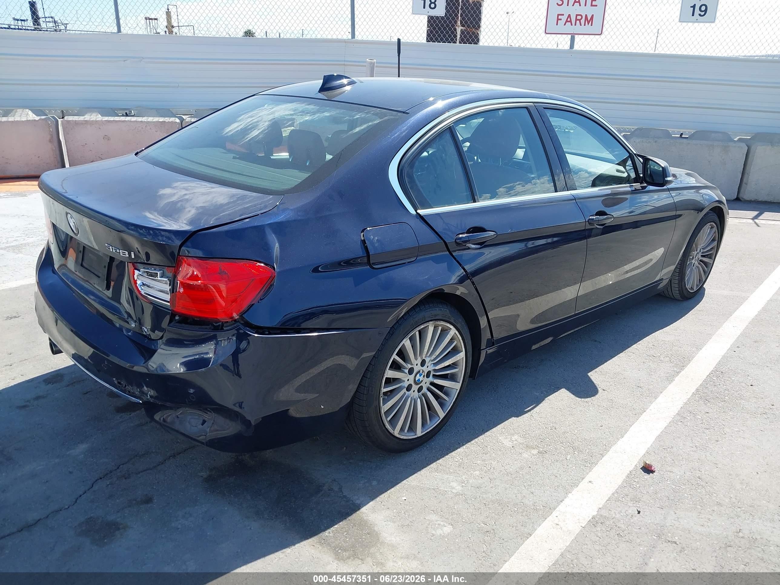 2014 Bmw 328i   Черный vin: WBA3C1C57EK108190