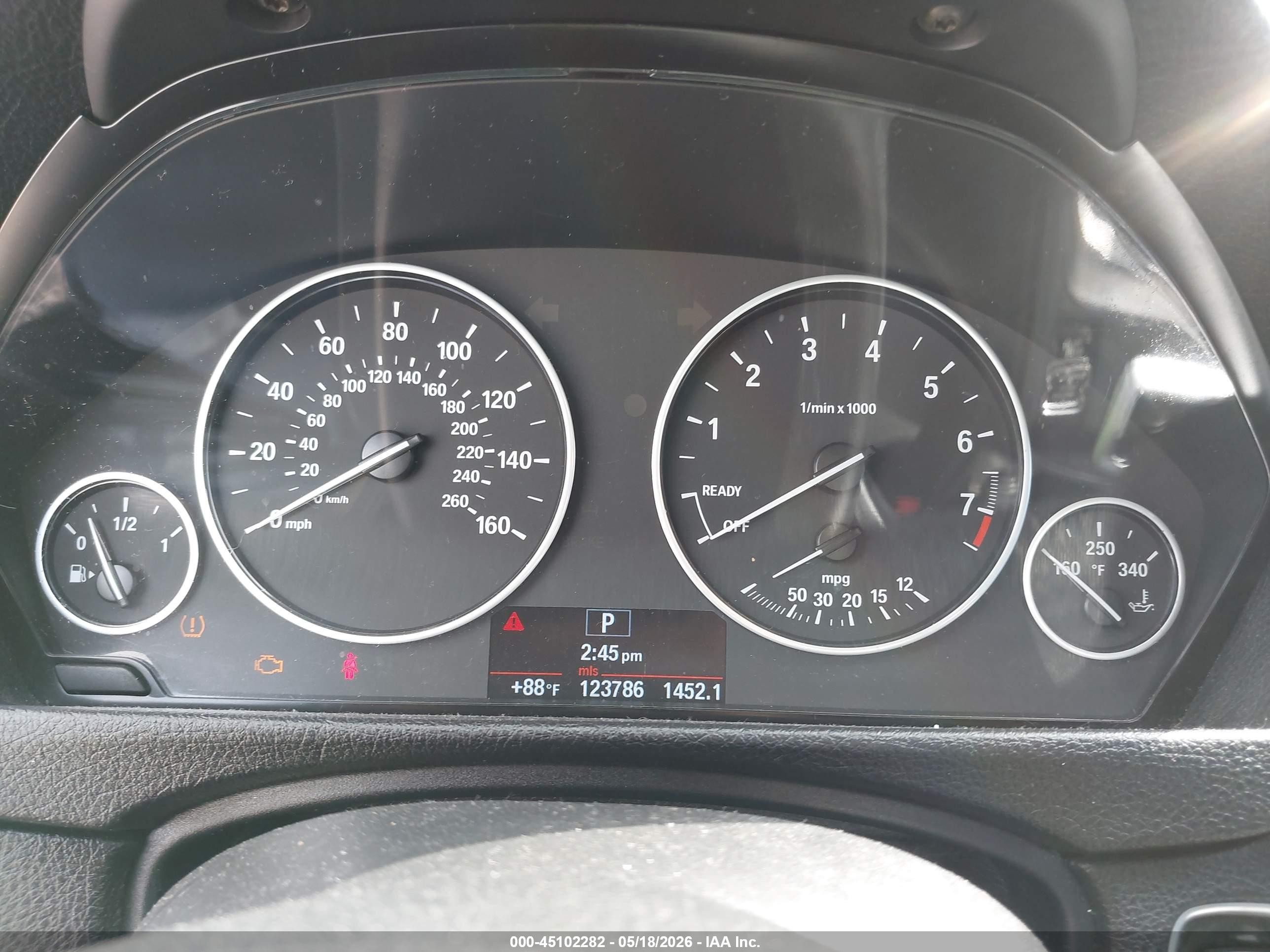 2013 Bmw 328i   Черный vin: WBA3C1C58DF438153