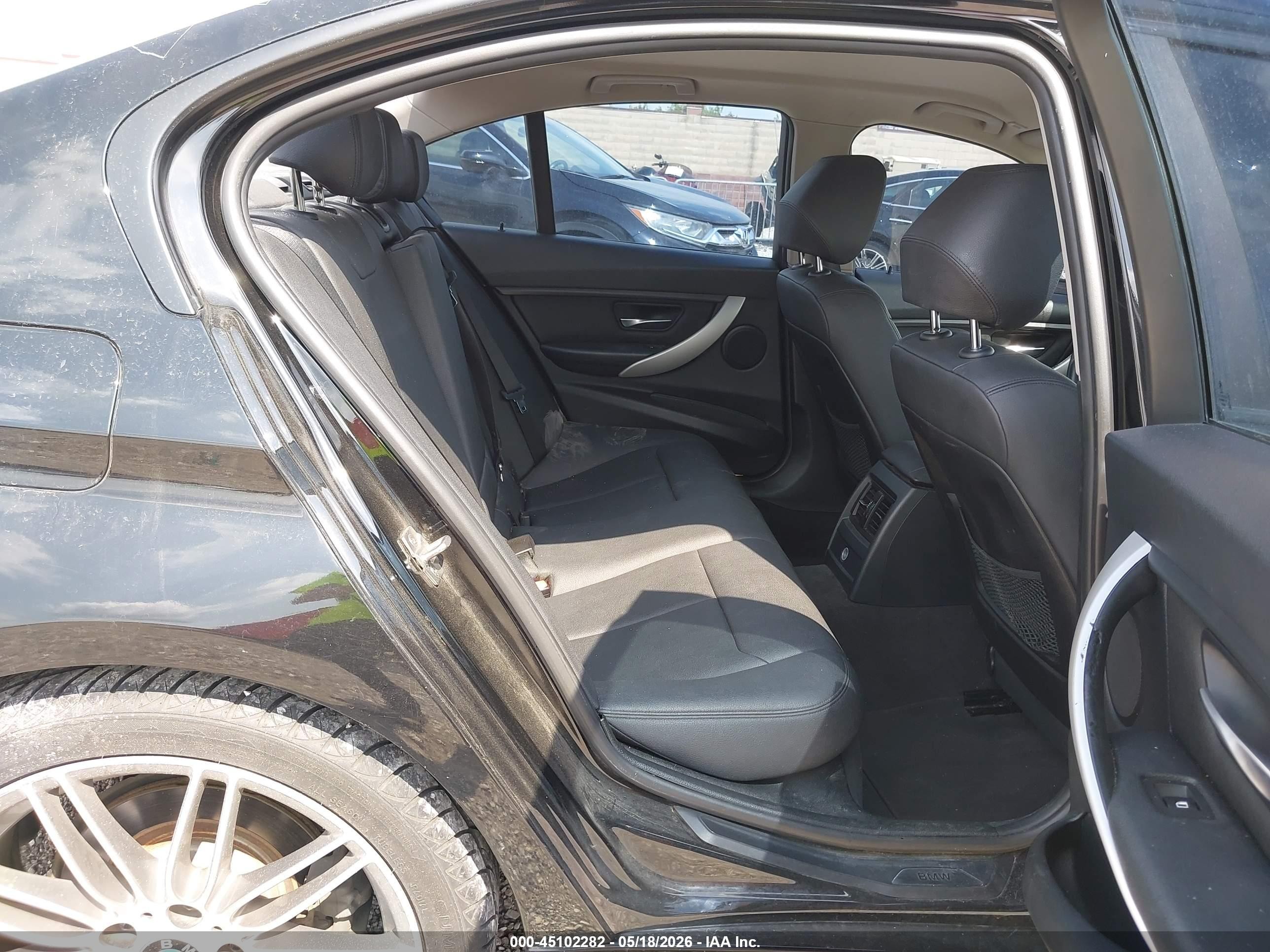 2013 Bmw 328i   Черный vin: WBA3C1C58DF438153