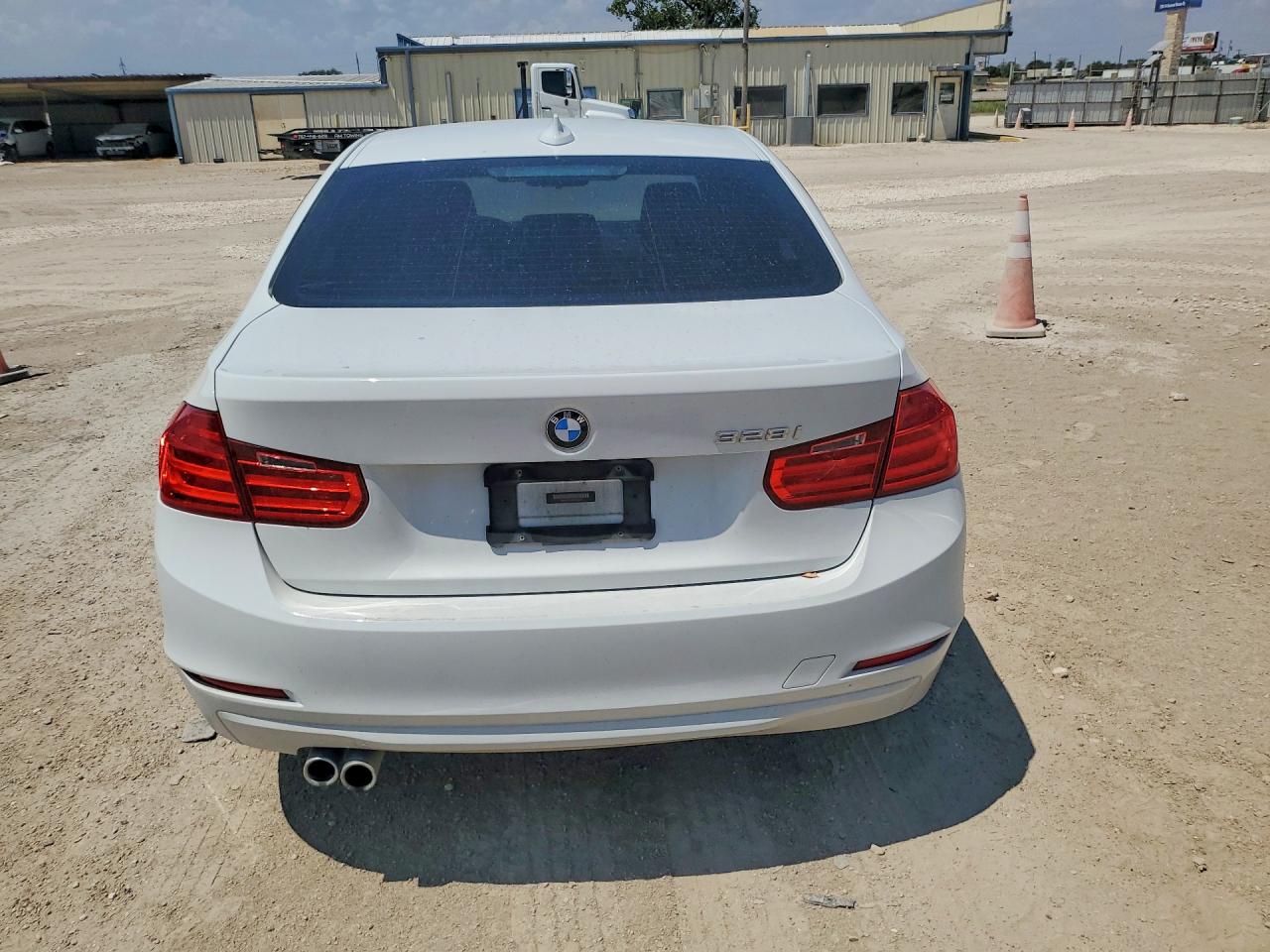 2014 Bmw 328 I Sulev White vin: WBA3C1C58EK105475