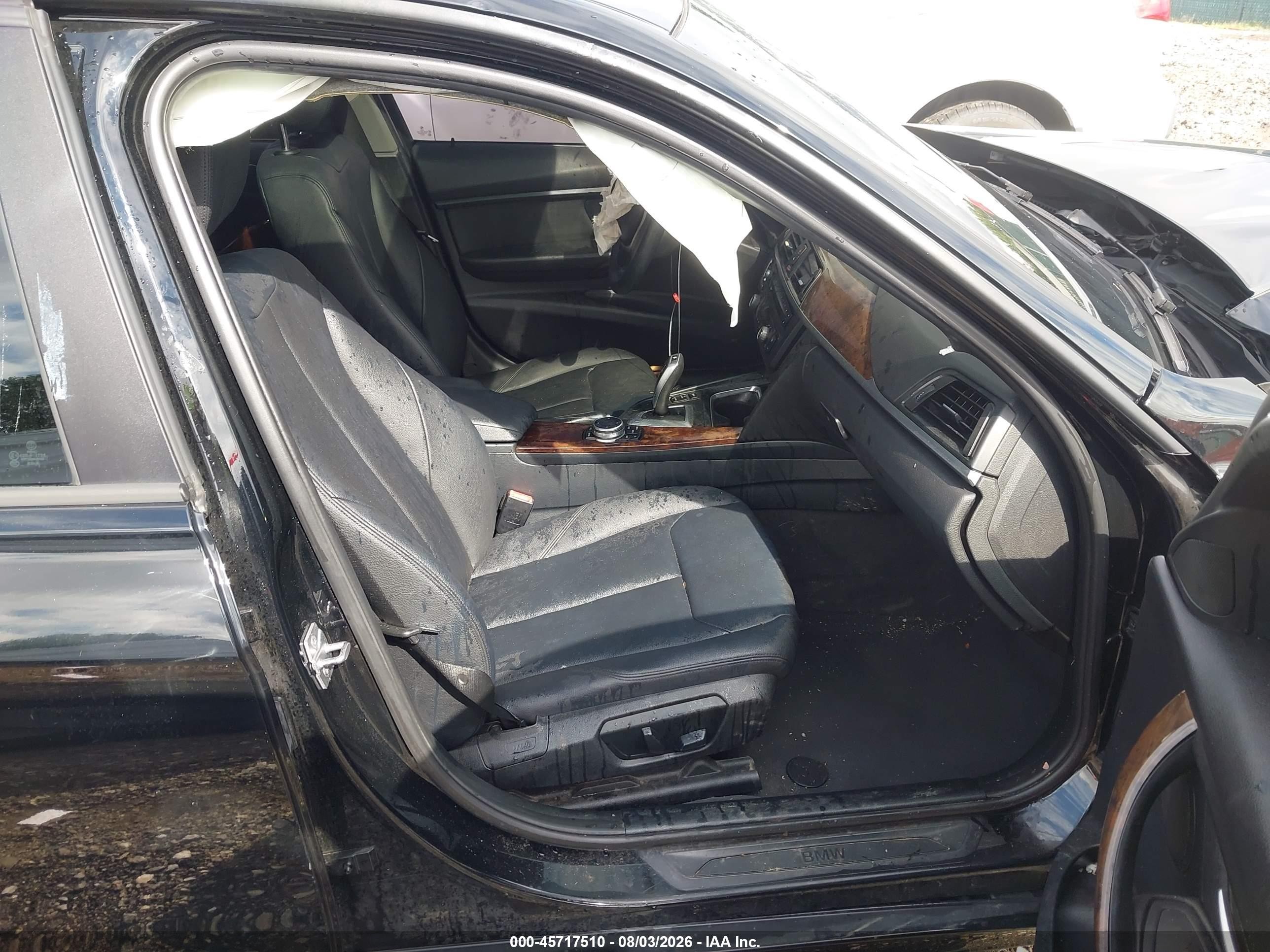 2014 Bmw 328i   Черный vin: WBA3C1C58EK113382