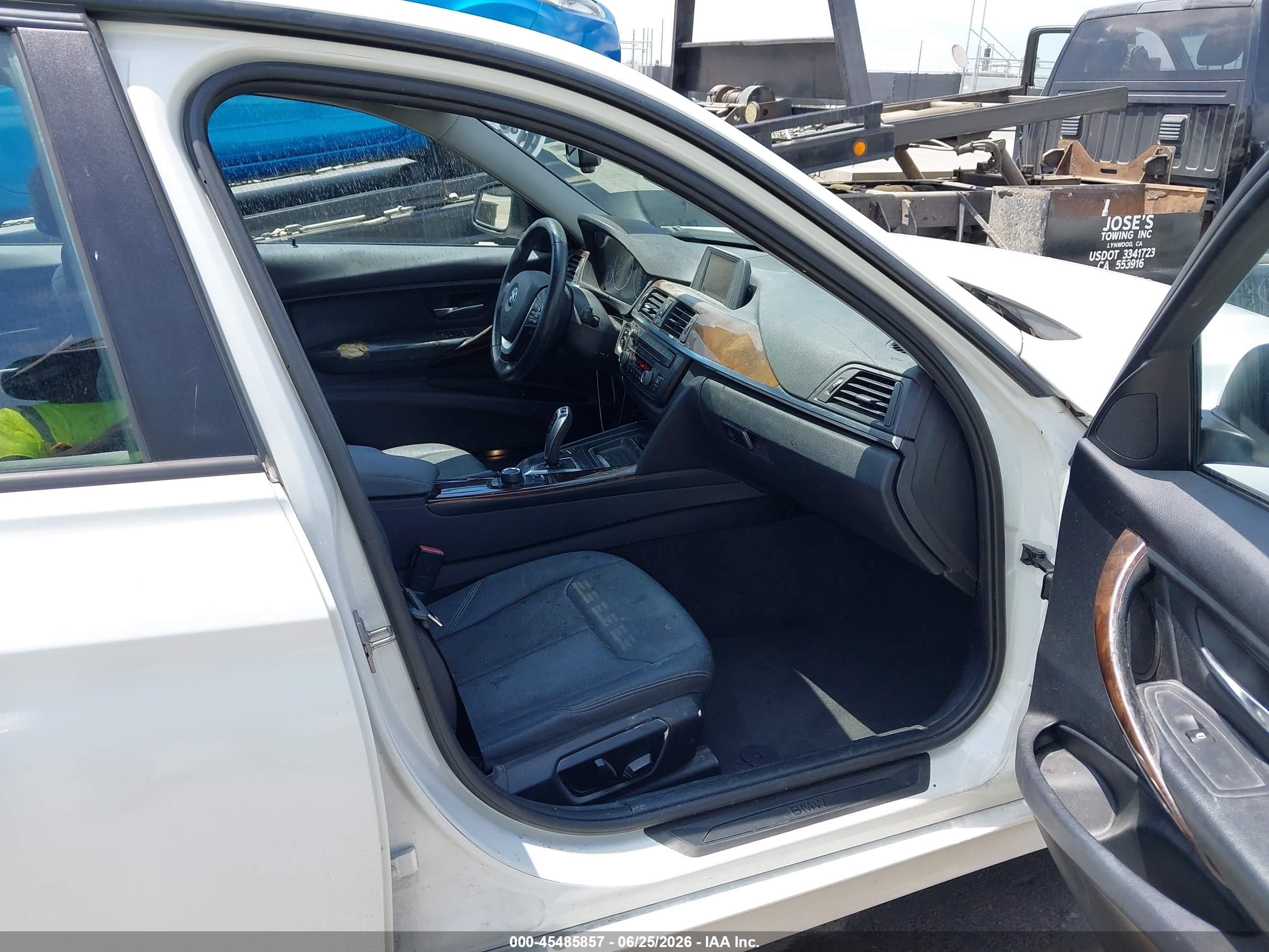 2014 Bmw 328i   White vin: WBA3C1C58EK116329