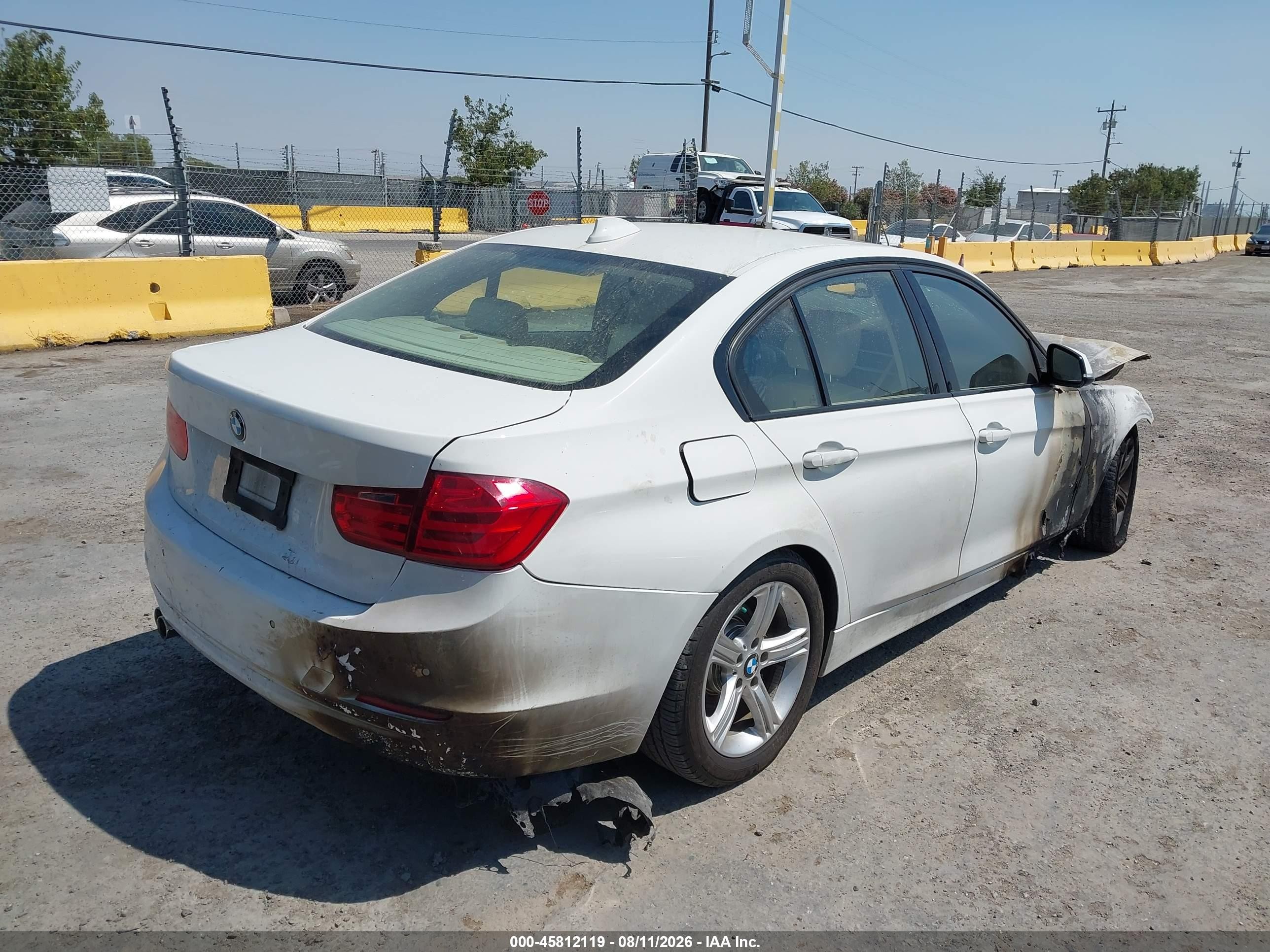2015 Bmw 328i   Белый vin: WBA3C1C58FP851316