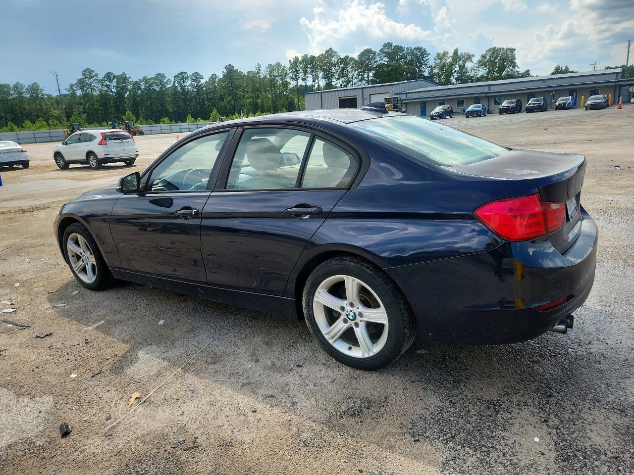 2012 Bmw 328 I Sulev Blue vin: WBA3C1C59CF433090
