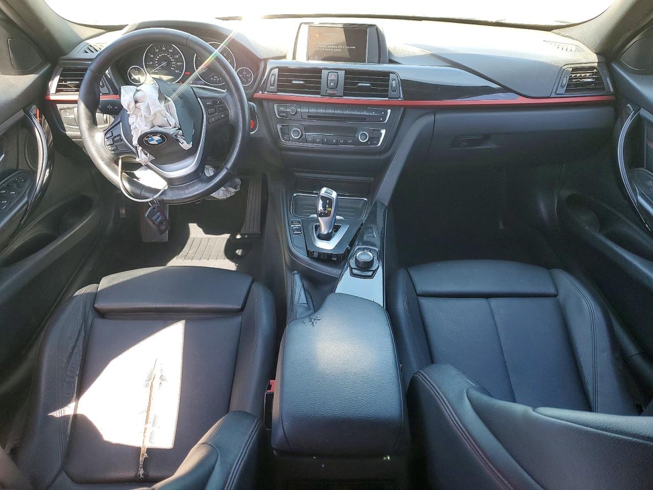 2013 Bmw 328 I Sulev Белый vin: WBA3C1C59DF437903