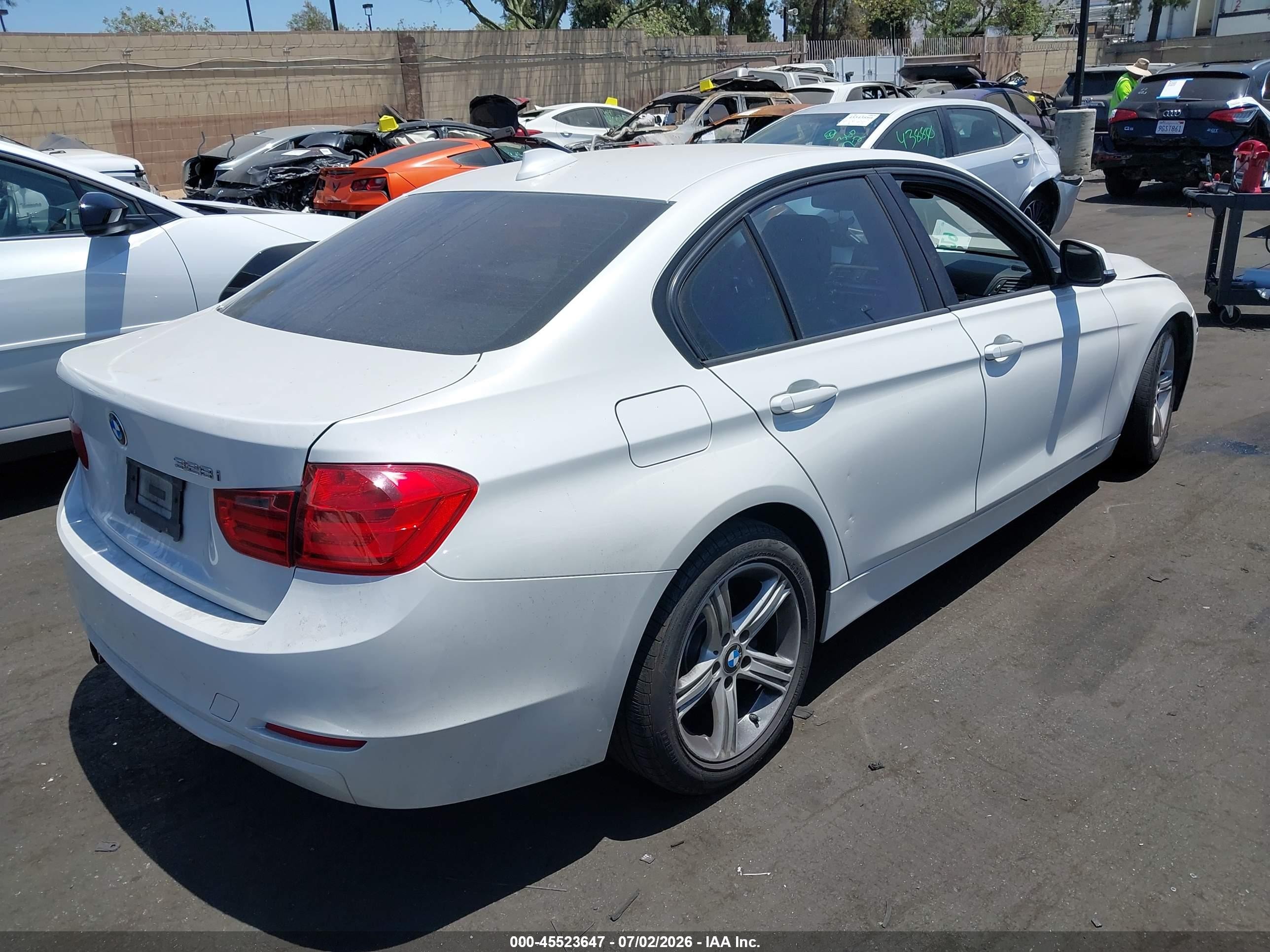 2014 Bmw 328i   White vin: WBA3C1C59EK107025