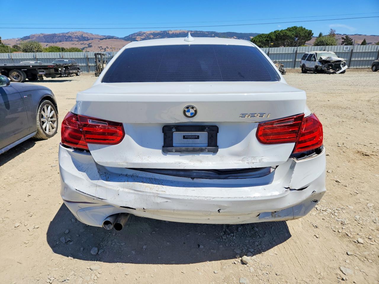 2014 Bmw 328 I Sulev White vin: WBA3C1C59EK109454