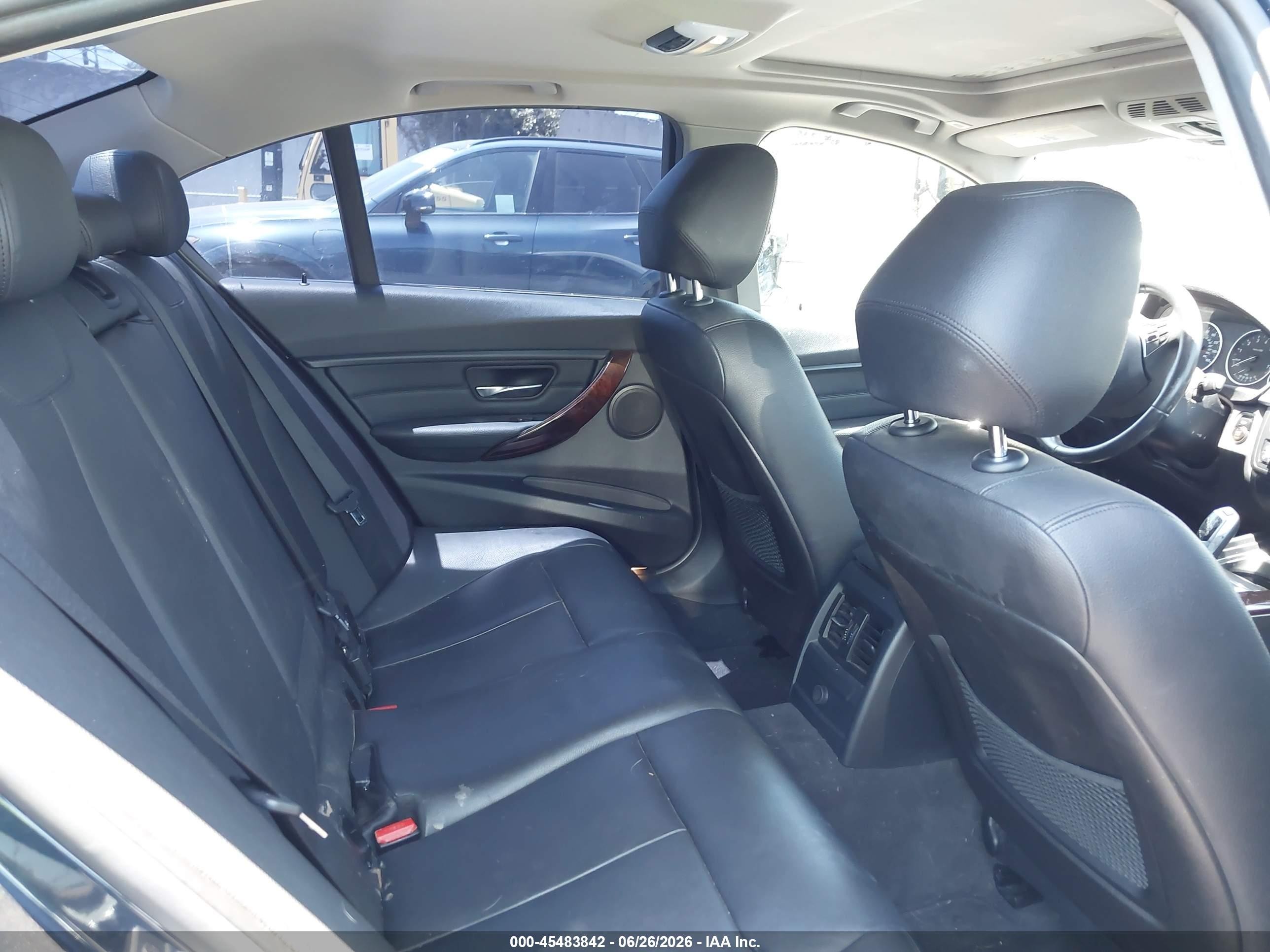 2014 Bmw 328i   Purple vin: WBA3C1C59EK112743