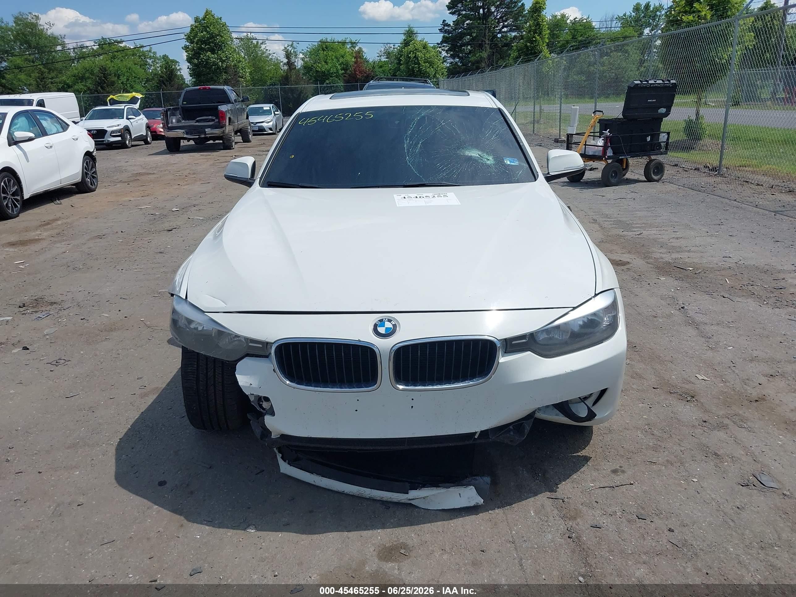 2014 Bmw 328i   White vin: WBA3C1C59EK116212