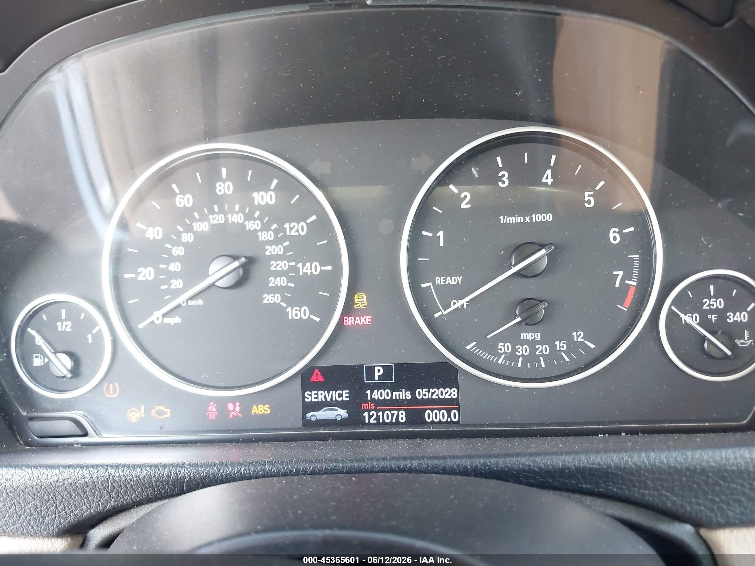 2012 Bmw 328i   Серебряный vin: WBA3C1C5XCF431610