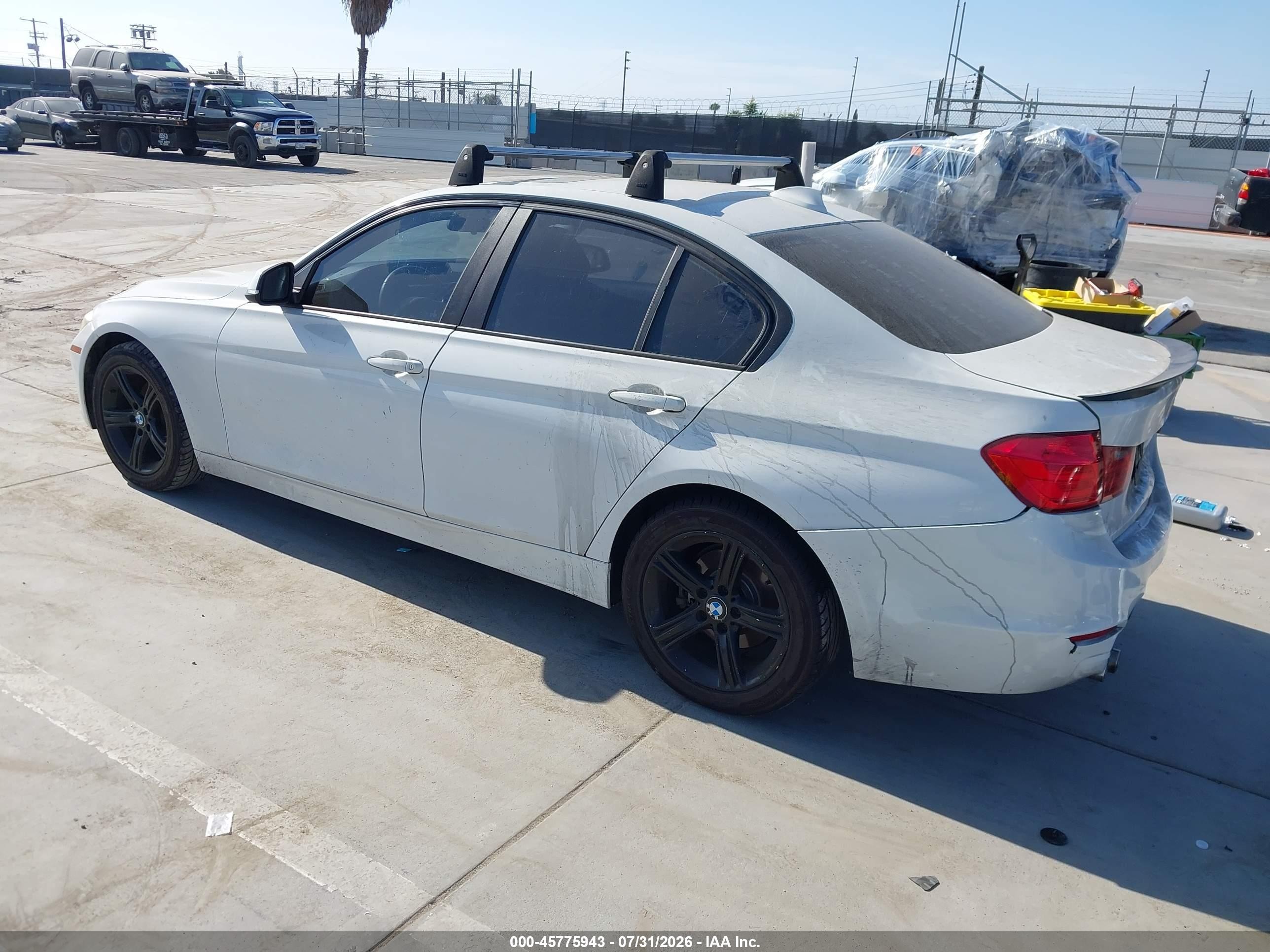 2013 Bmw 328i   White vin: WBA3C1C5XDF444231