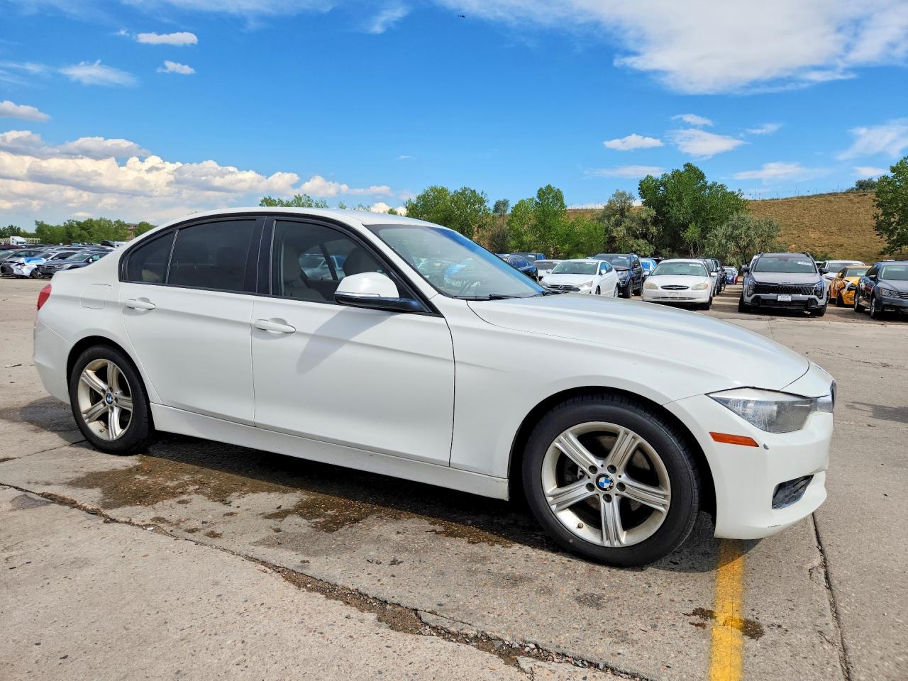 2013 Bmw 328 I Sulev White vin: WBA3C1C5XDF444617