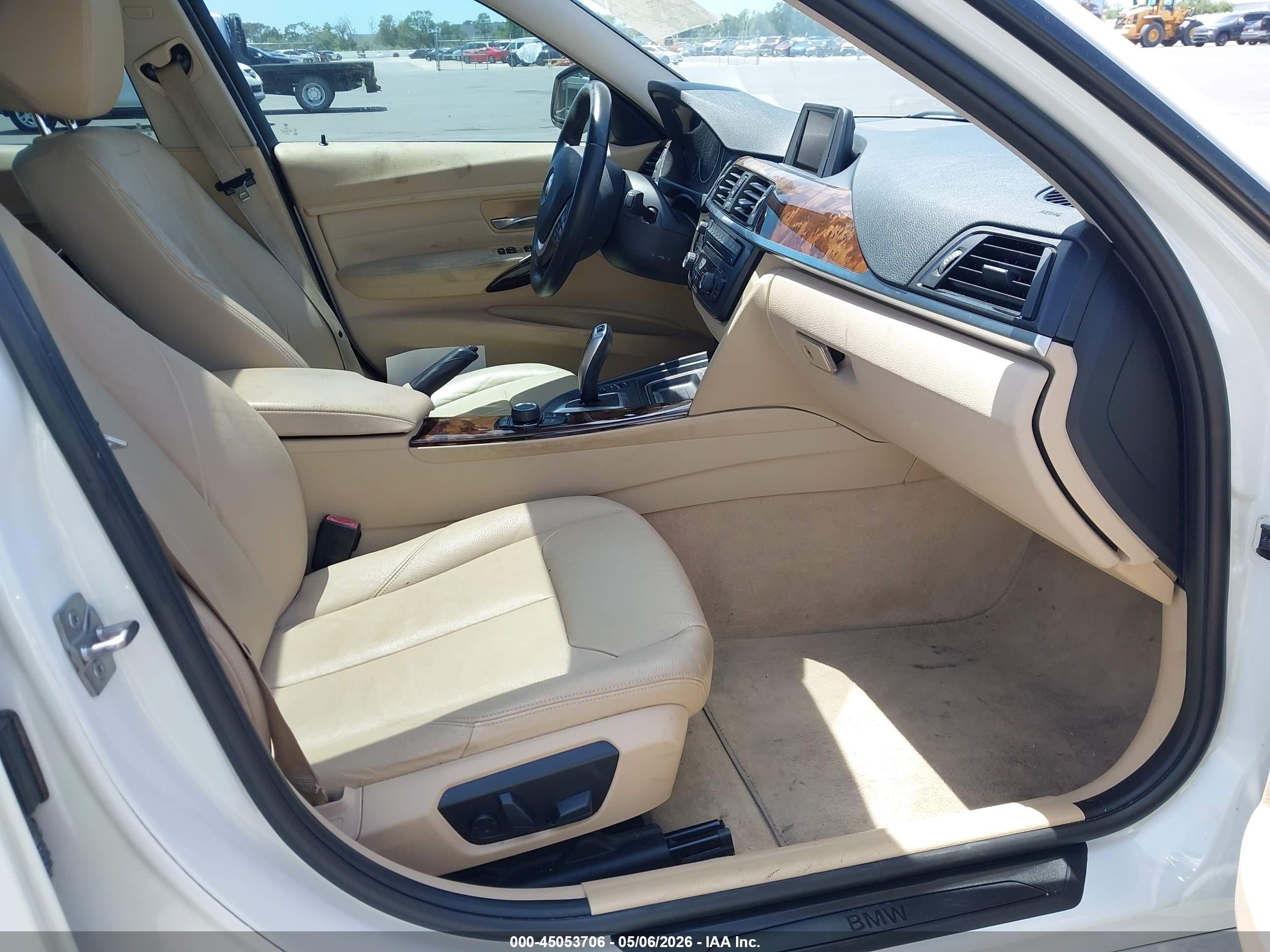2014 Bmw 328i   White vin: WBA3C1C5XEK105140