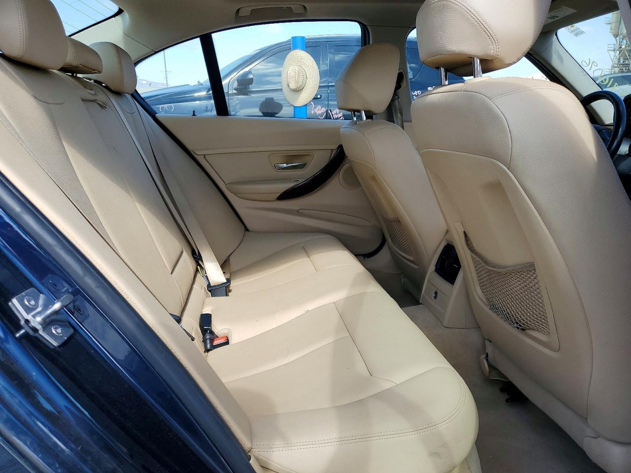 2014 Bmw 328 I Sulev Blue vin: WBA3C1C5XEK109589