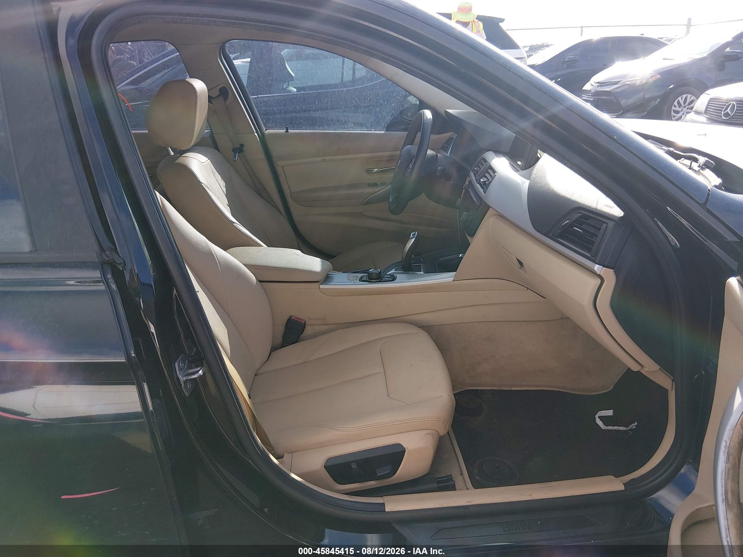2013 Bmw 328i   Black vin: WBA3C1G50DNR45385