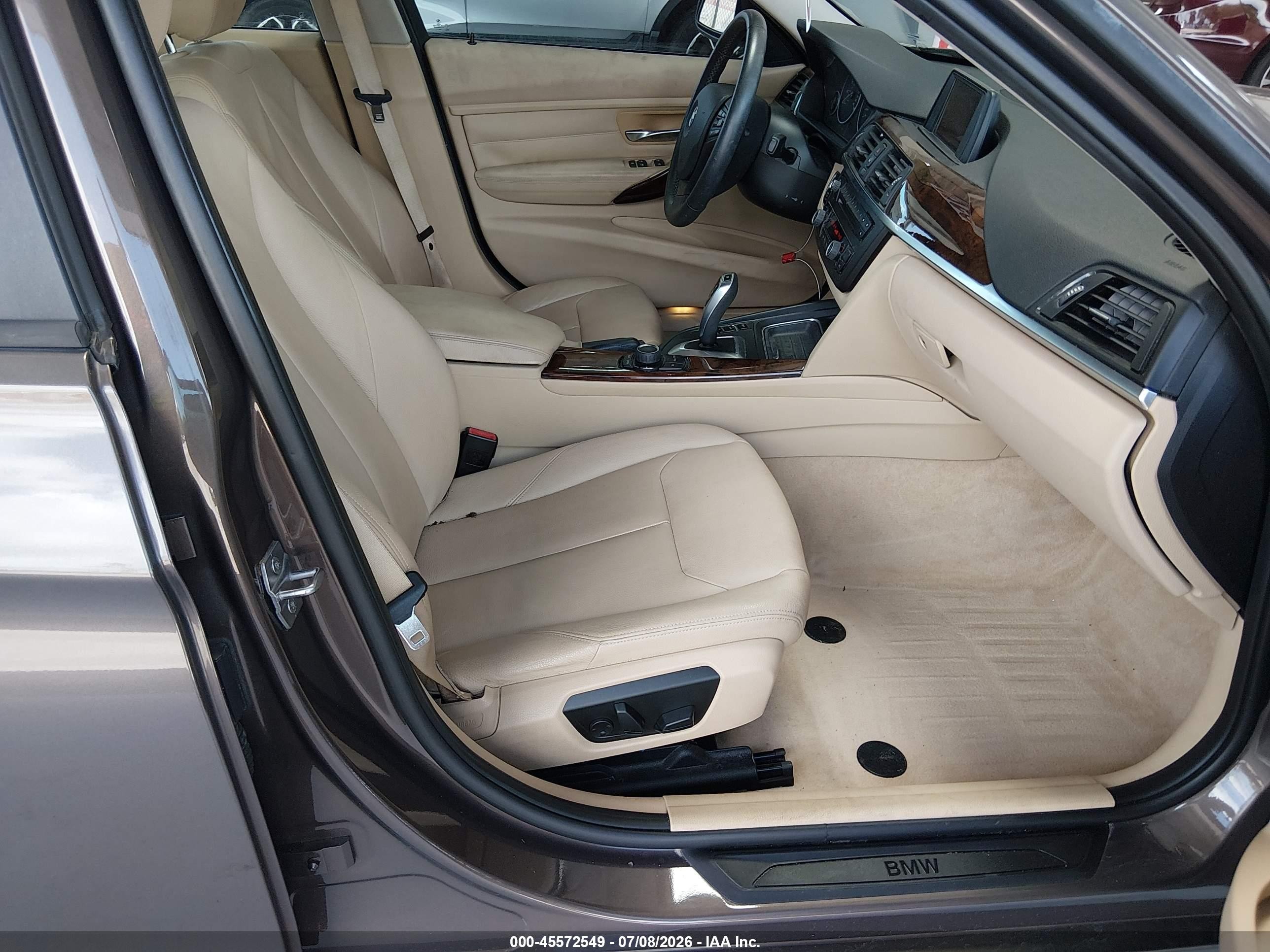 2013 Bmw 328i   Beige vin: WBA3C1G51DNR47985