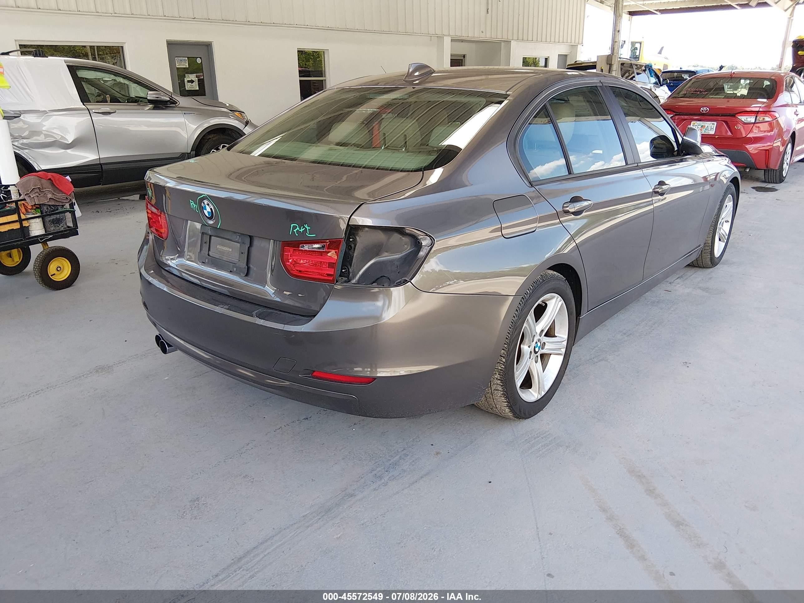 2013 Bmw 328i   Beige vin: WBA3C1G51DNR47985