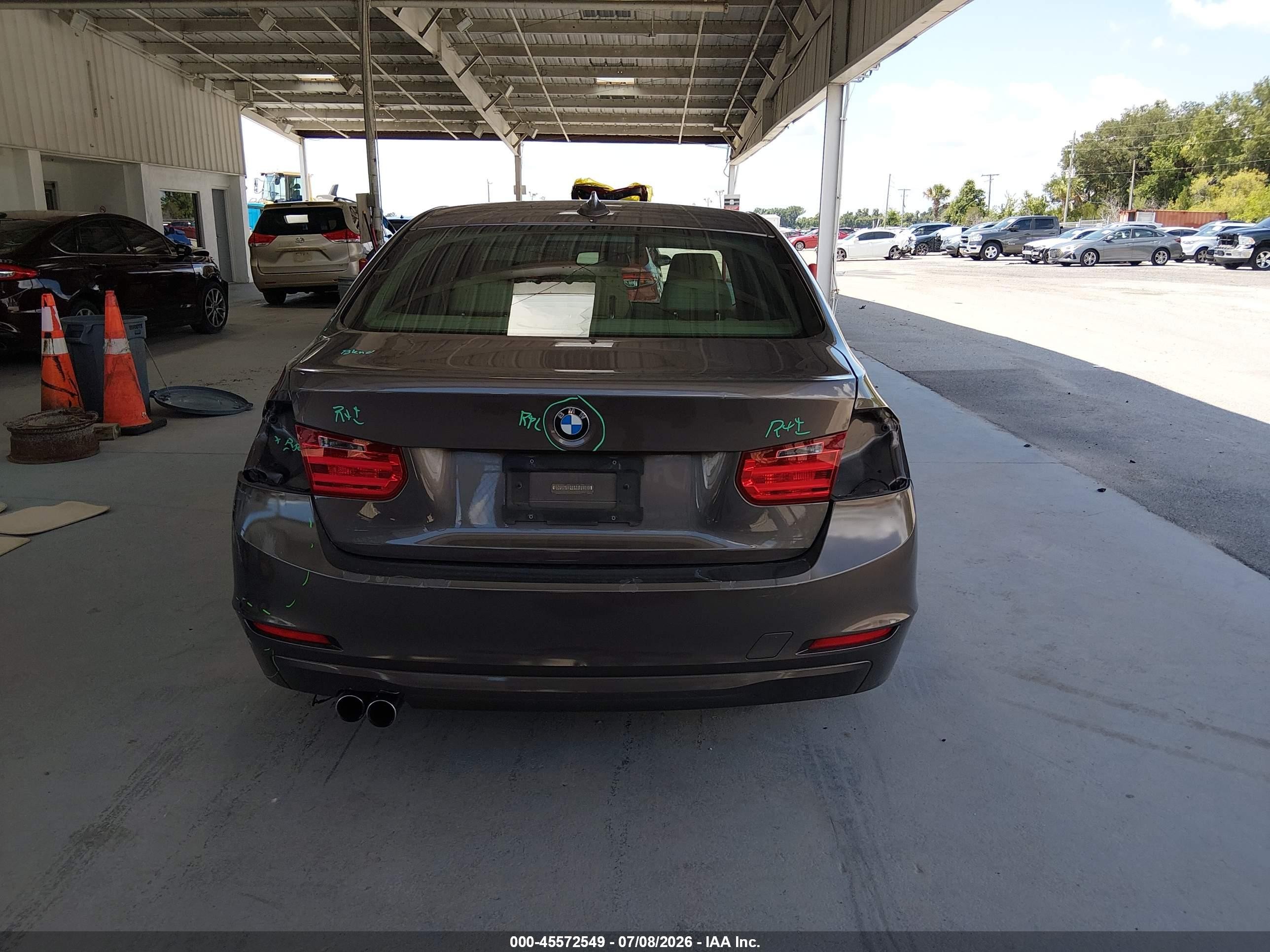 2013 Bmw 328i   Beige vin: WBA3C1G51DNR47985