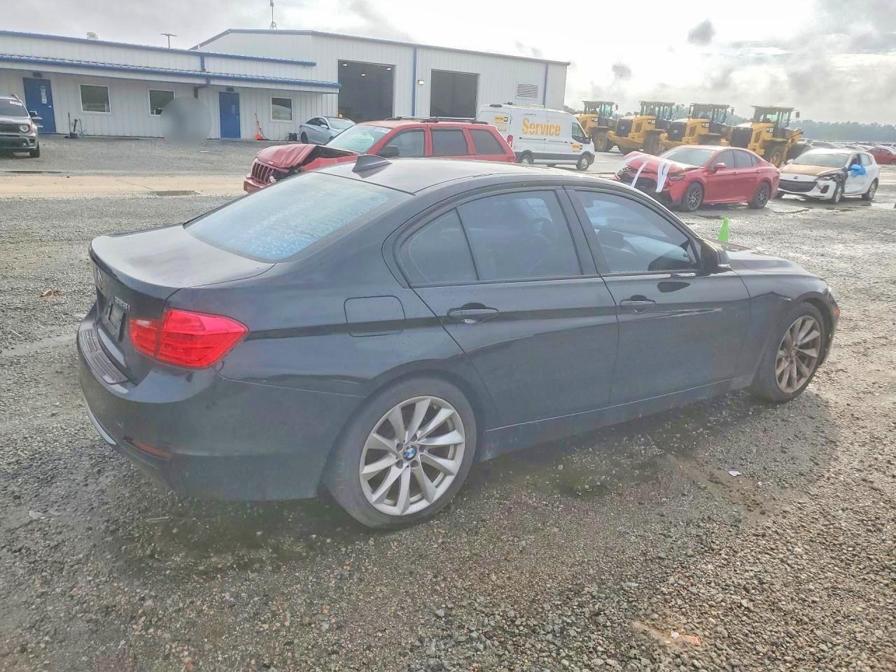 2013 Bmw 328 I Sulev Черный vin: WBA3C1G51DNR49378