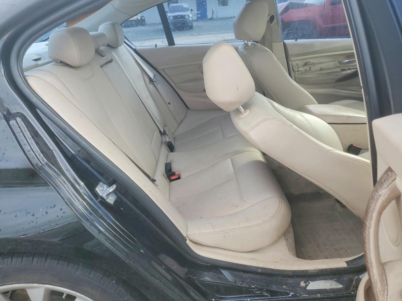 2013 Bmw 328 I Sulev Черный vin: WBA3C1G51DNR49378